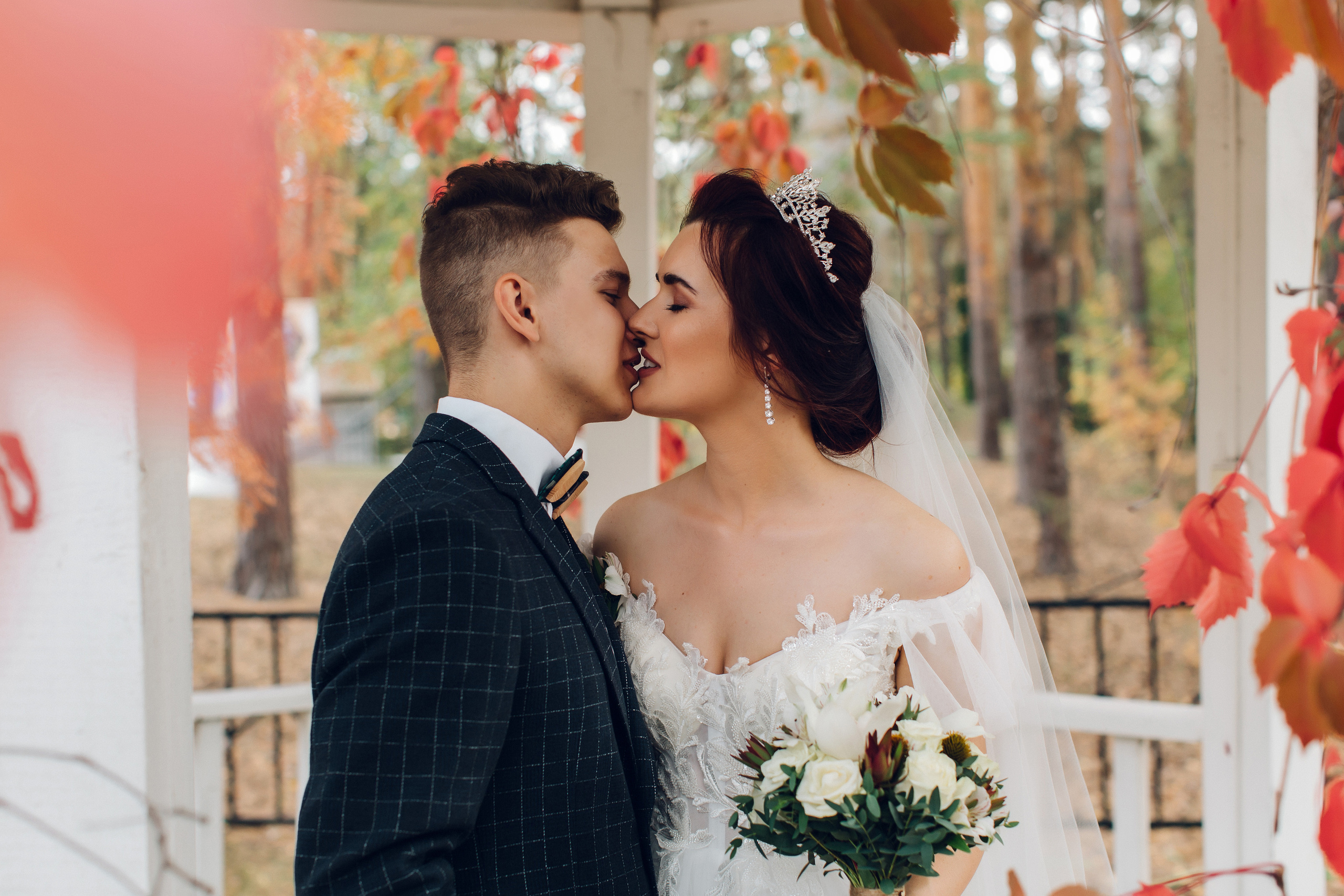 Свадебная фотосессия осенью в Тамбове. Свадебный и семейный фотограф в Тамбове Сергей Григорьев