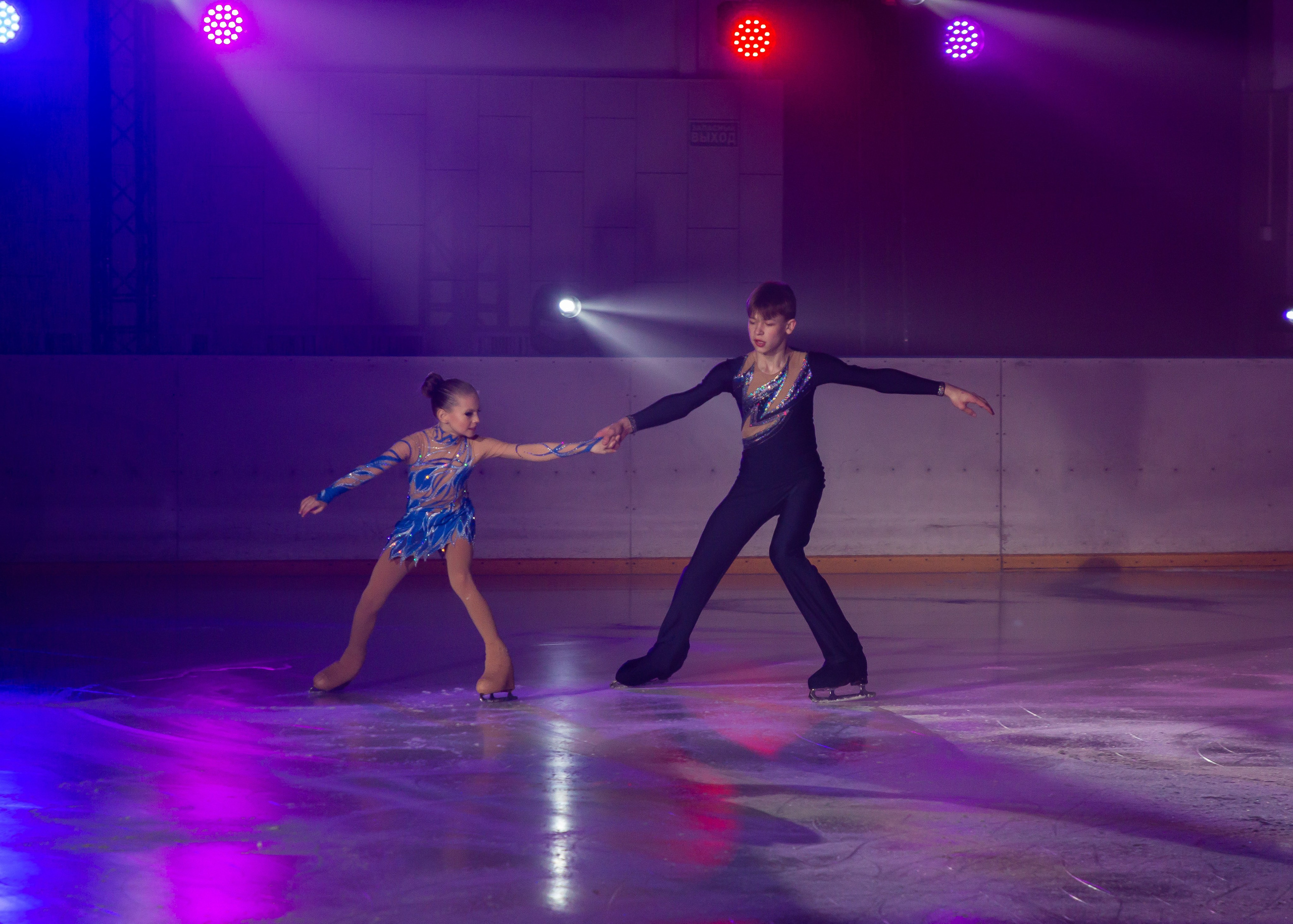 Отчетный концерт. Детский театр на льду «АЛЕКО» 47 сезон. Май 2024 г. Репортажный фотограф в Москве