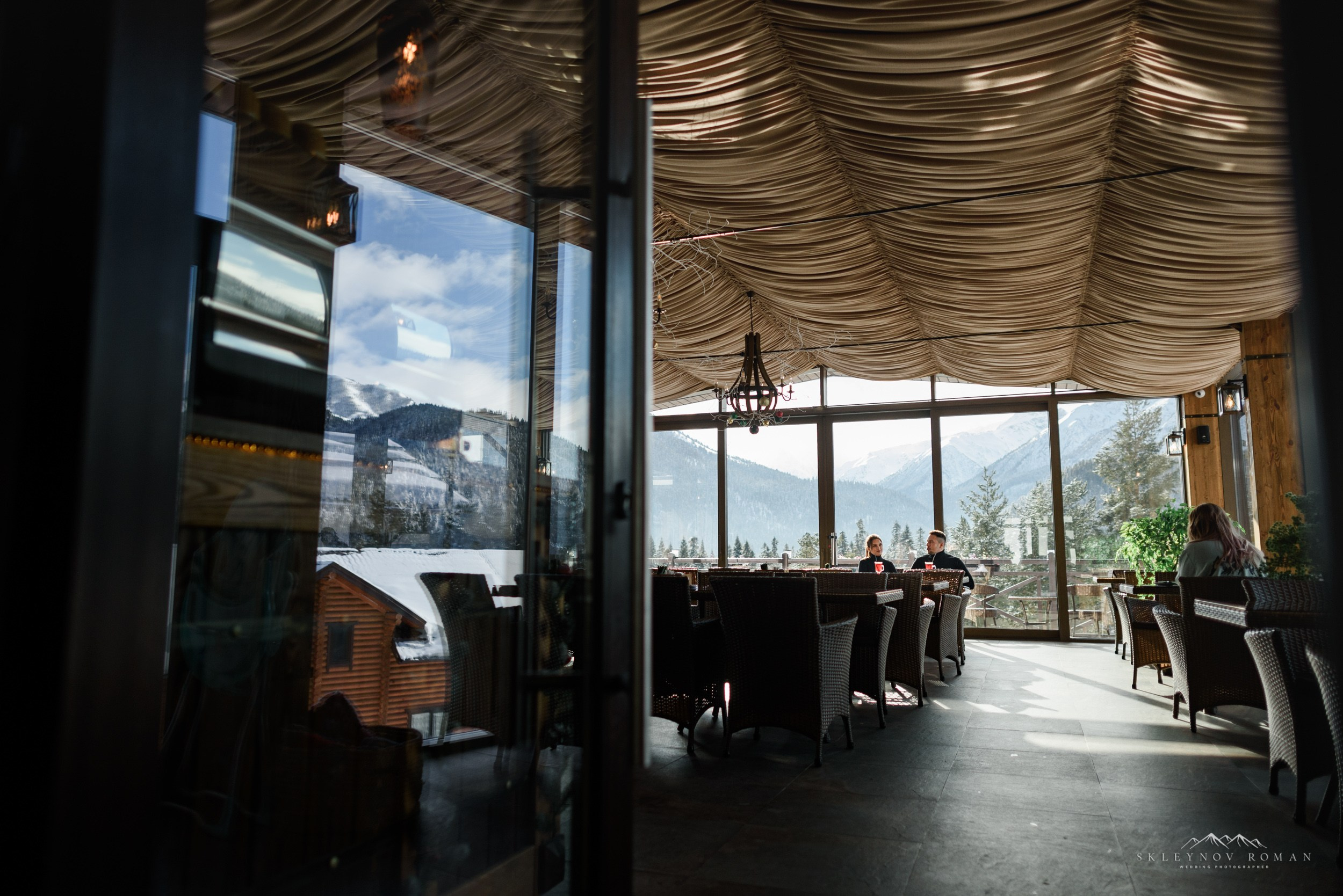 Прогулка Дарьи и Артема в горах Архыза. Свадебный и travel фотограф в Волгограде, Сочи, Домбае, Европе