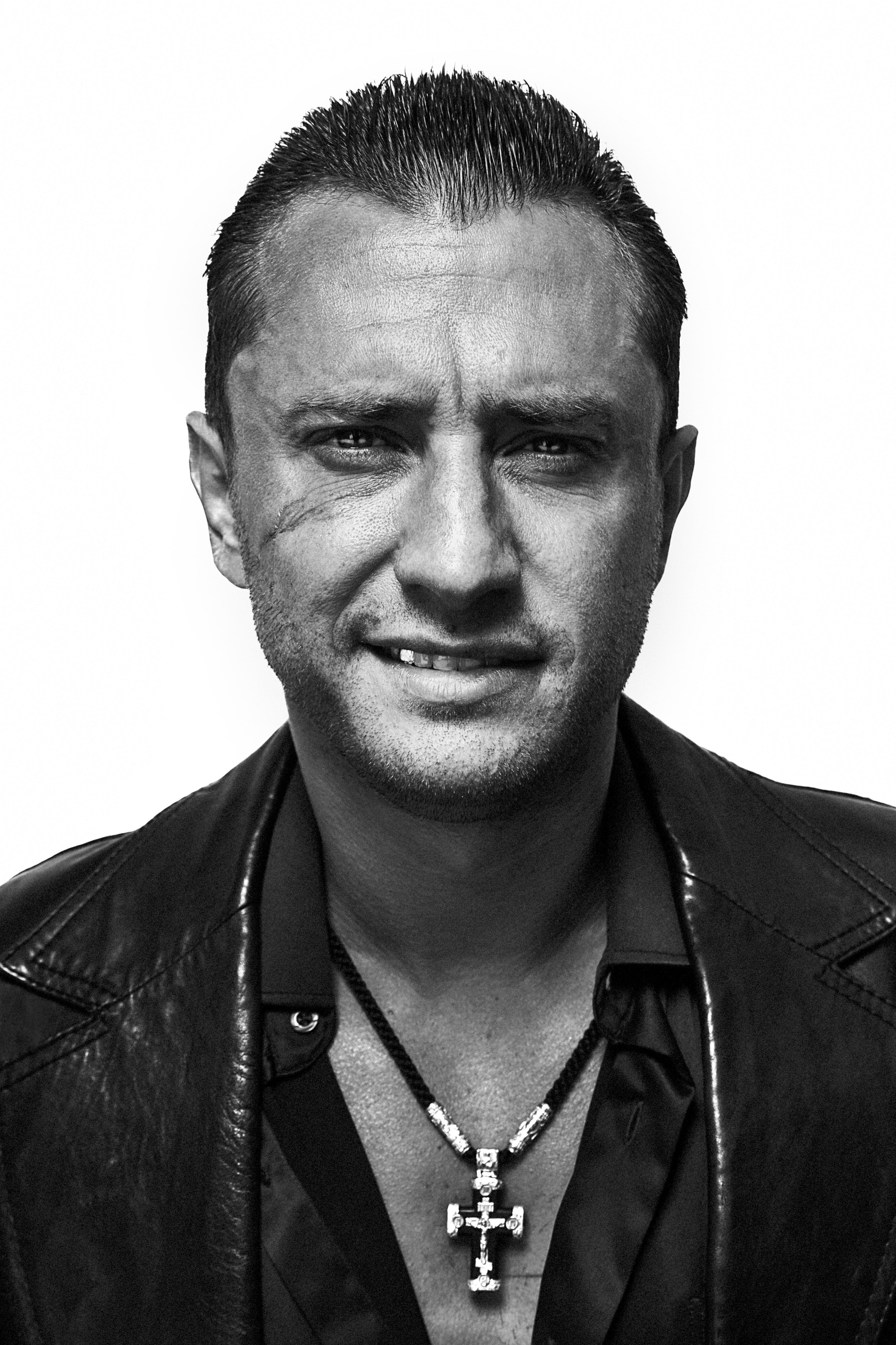 "Acting Portfolio" for aspiring film actors from a professional photographer in the film industry. Dubai, Moscow. Portrait photographer Moscow, UAE, Oleg Koshmarov