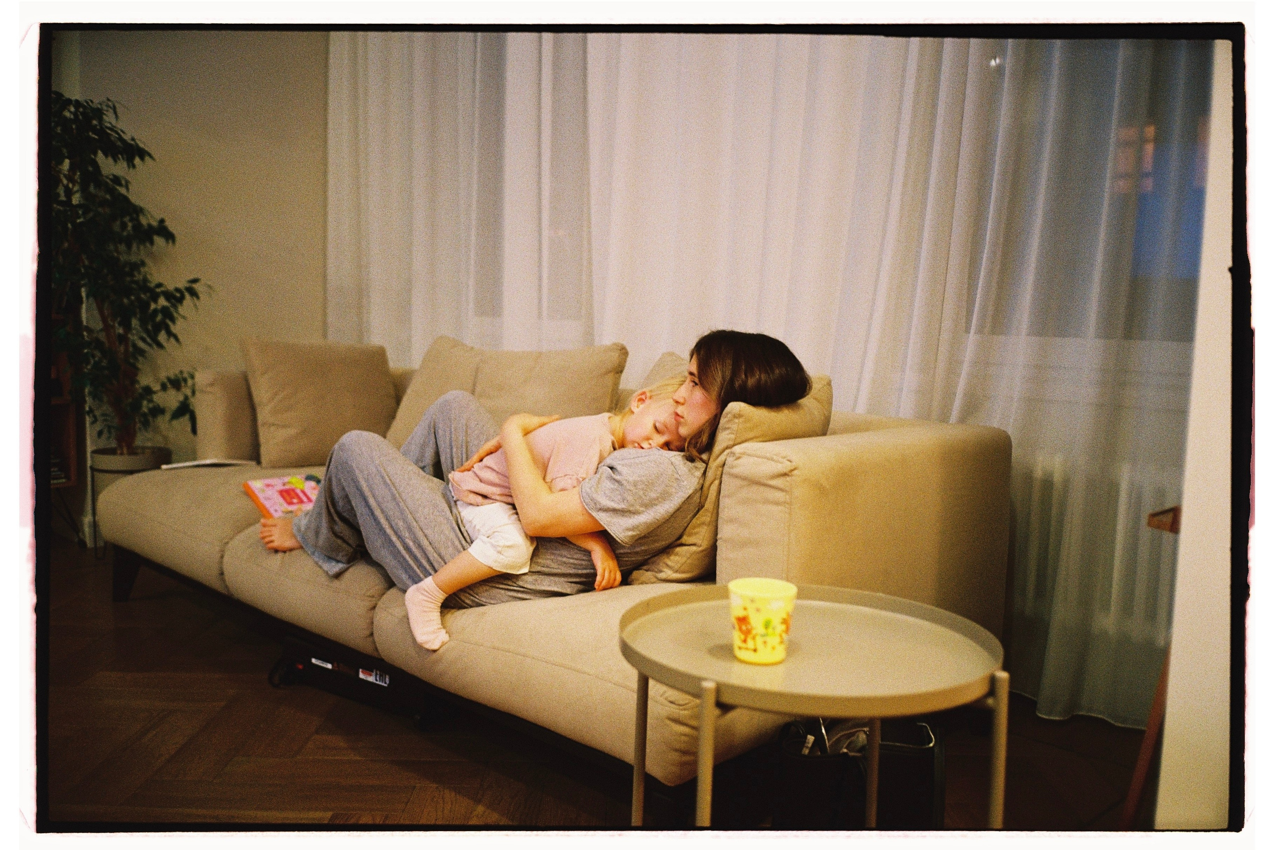 A&v. Плёночный фотограф — Москва