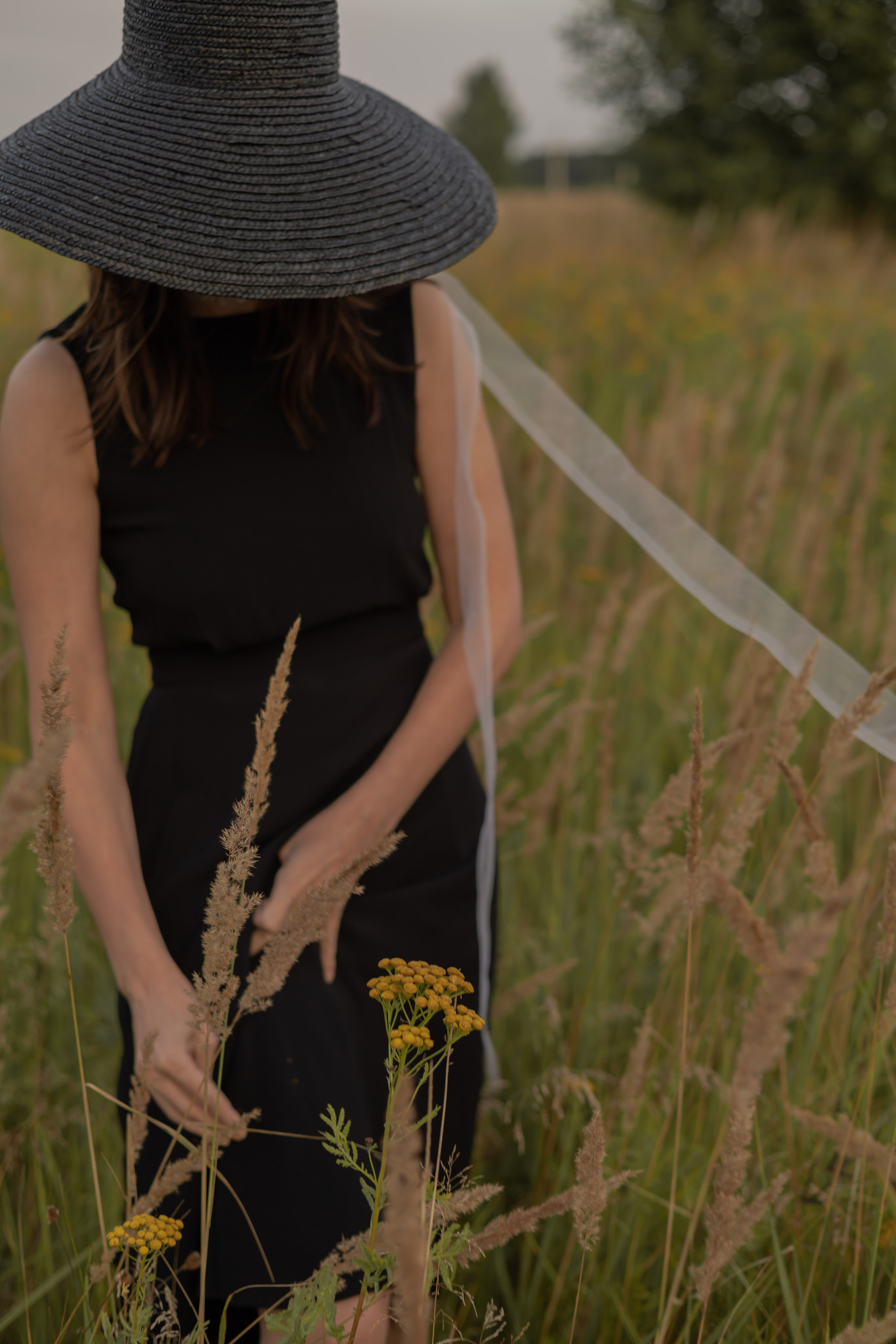 Инна (съемка в поле). Фотограф в Москве (готова приехать к вам в город)