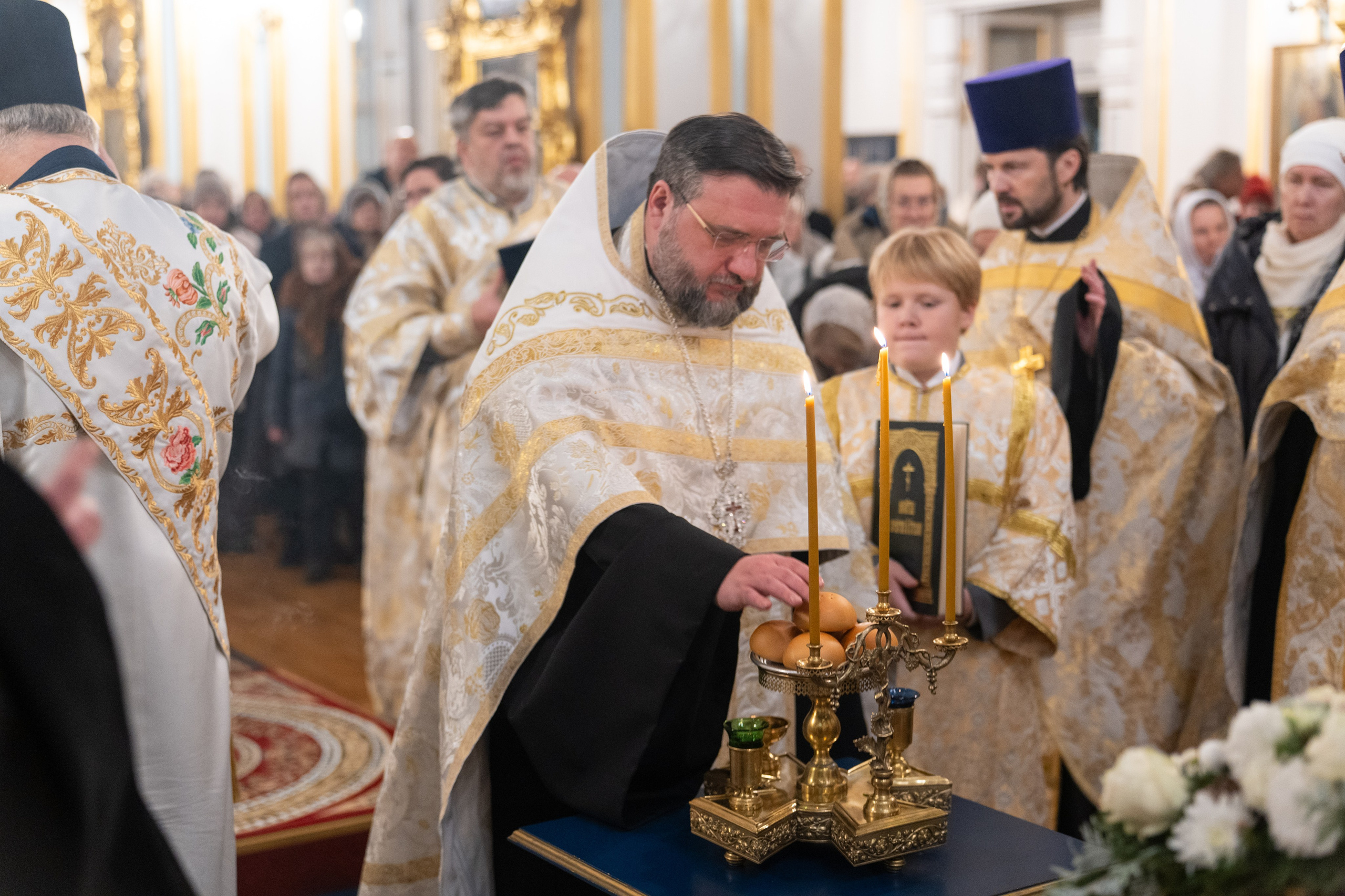 Праздничное бдение в Николо-Богоявленском морском соборе. НИКОЛО-БОГОЯВЛЕНСКИЙ МОРСКОЙ СОБОР