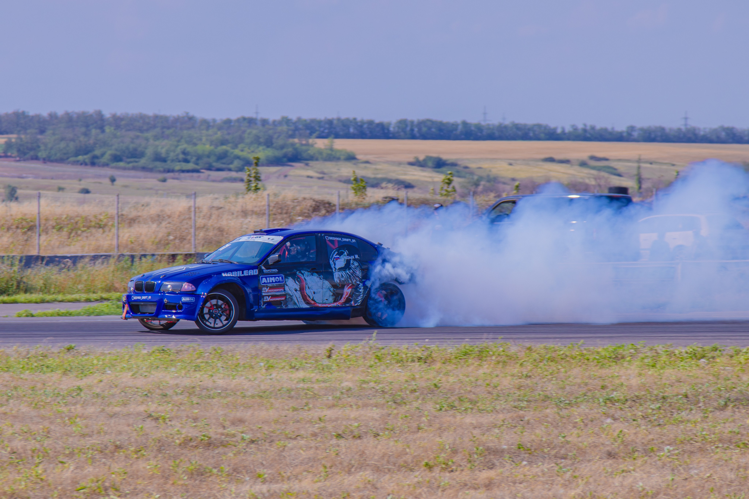 Фотосъёмка профессионального дрифта в Ростов-на-Дону. Портретный фотограф в Ростове-на-Дону Антон Казарин