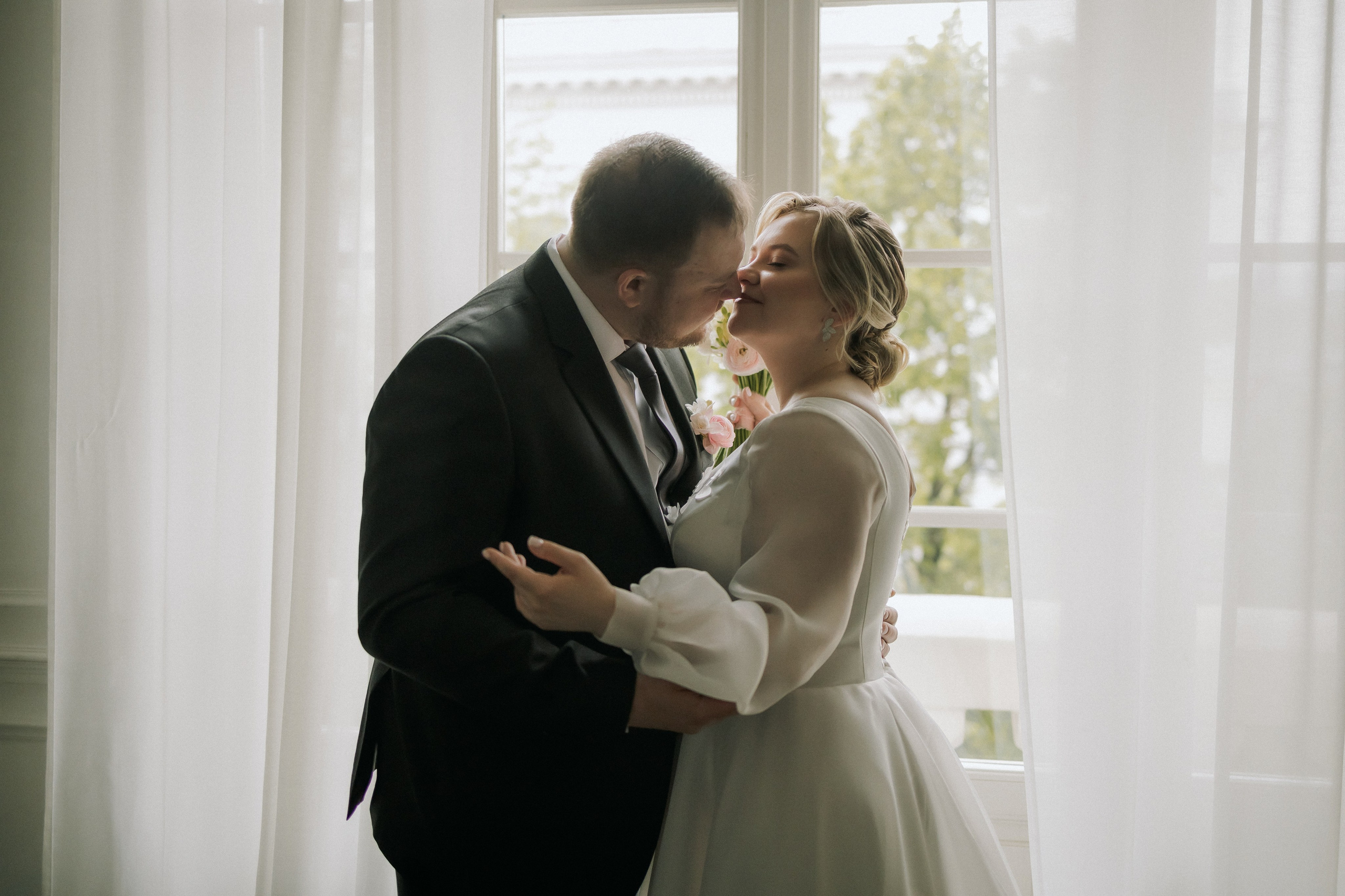 Анастасия и Сергей. Свадебная прогулка. Свадебная фотография. Арина Рубах