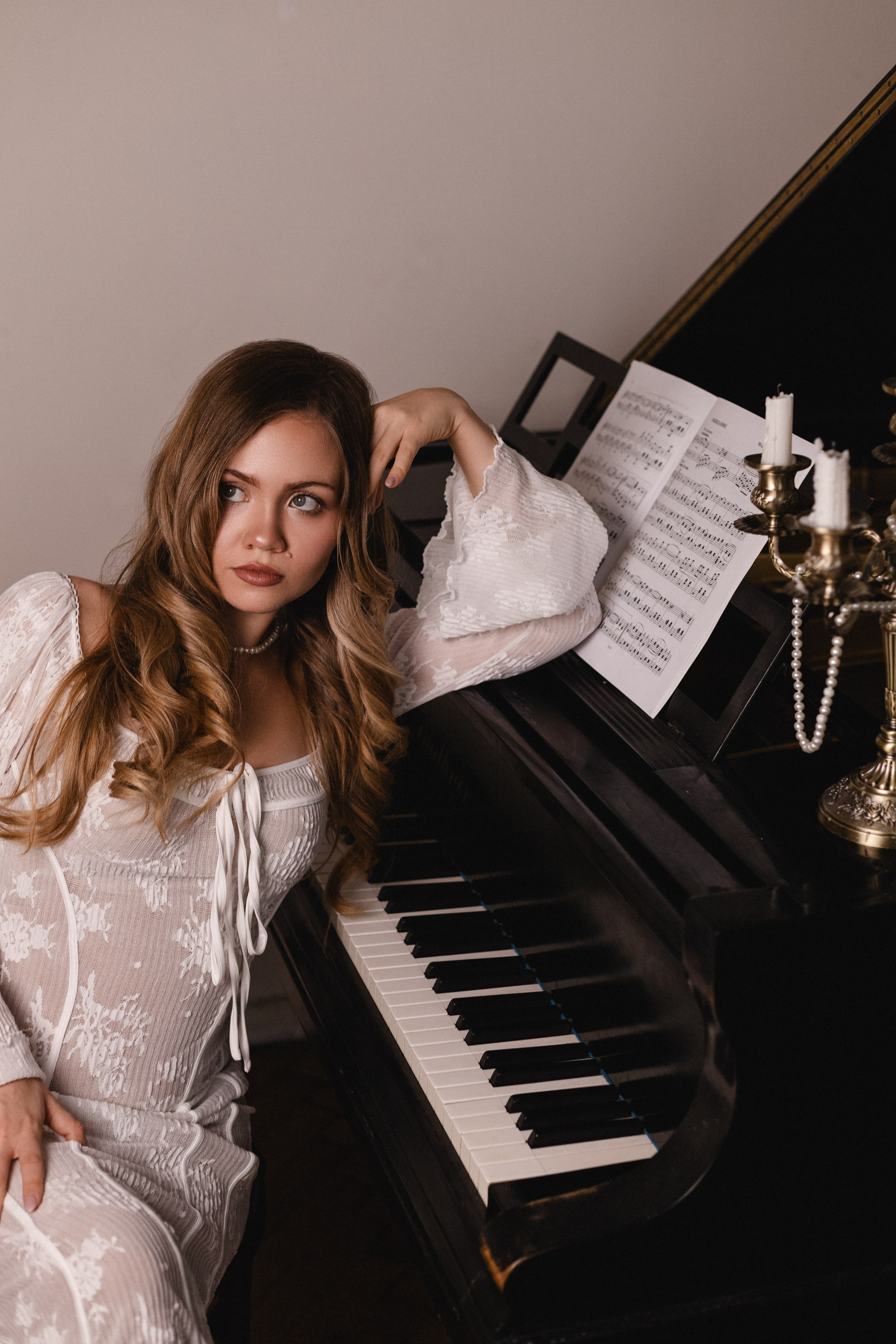 Полина. Главная