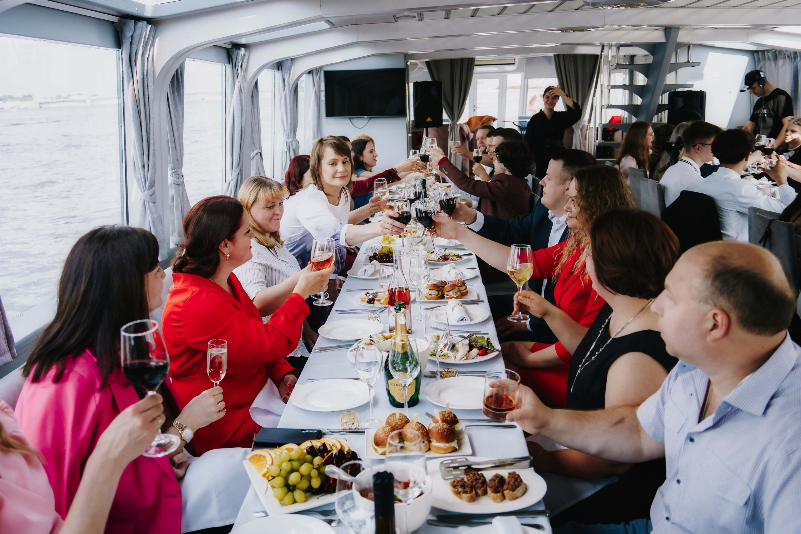 Выпускной 9В. Свадебный и семейный фотограф в Санкт-Петербурге Виктор Голубев