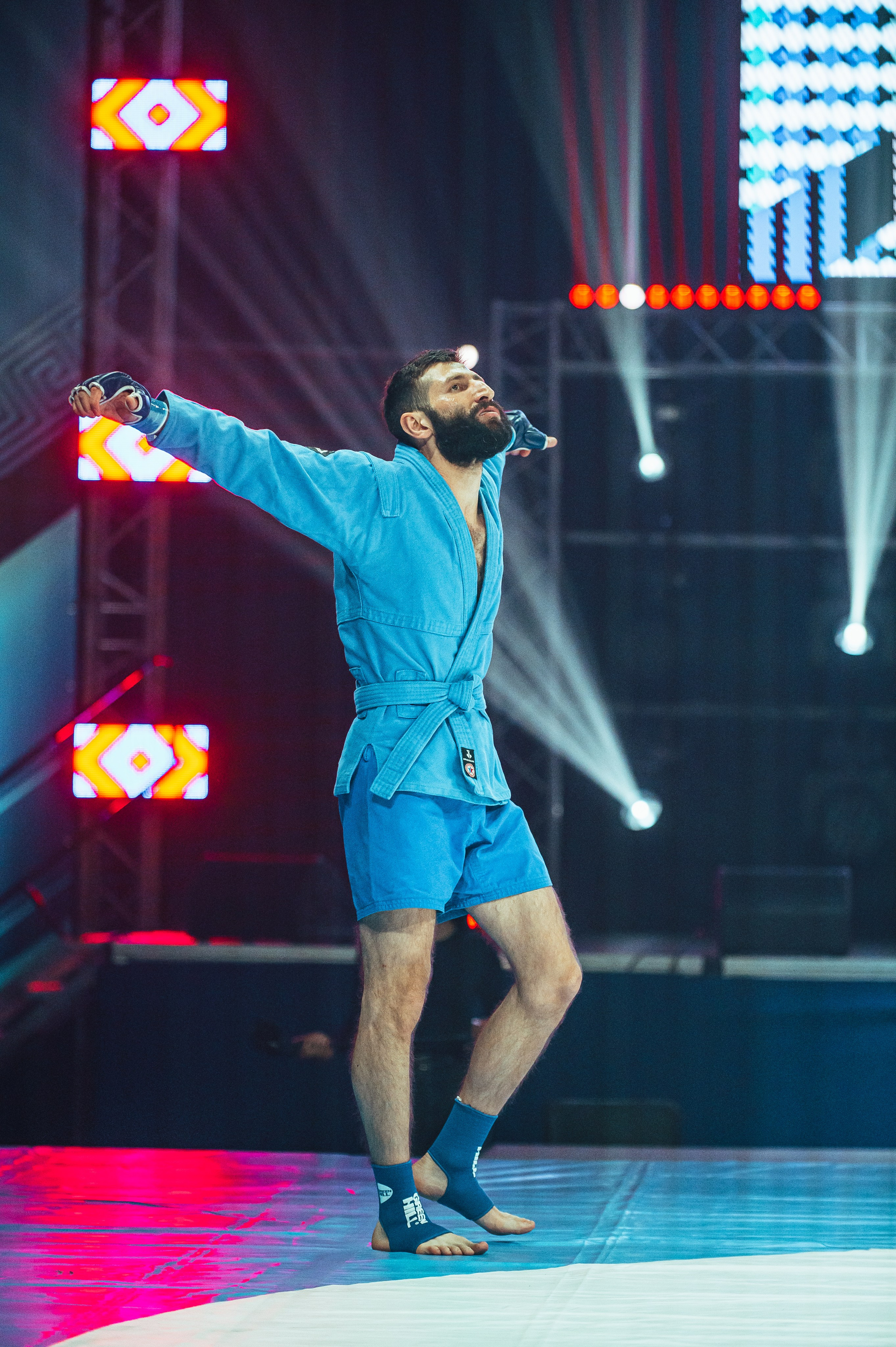 Бой БЛОГЕРА Стаса Сухорукова «ФСК». Свадебная и концептуальная фотография в городе Улан-Удэ