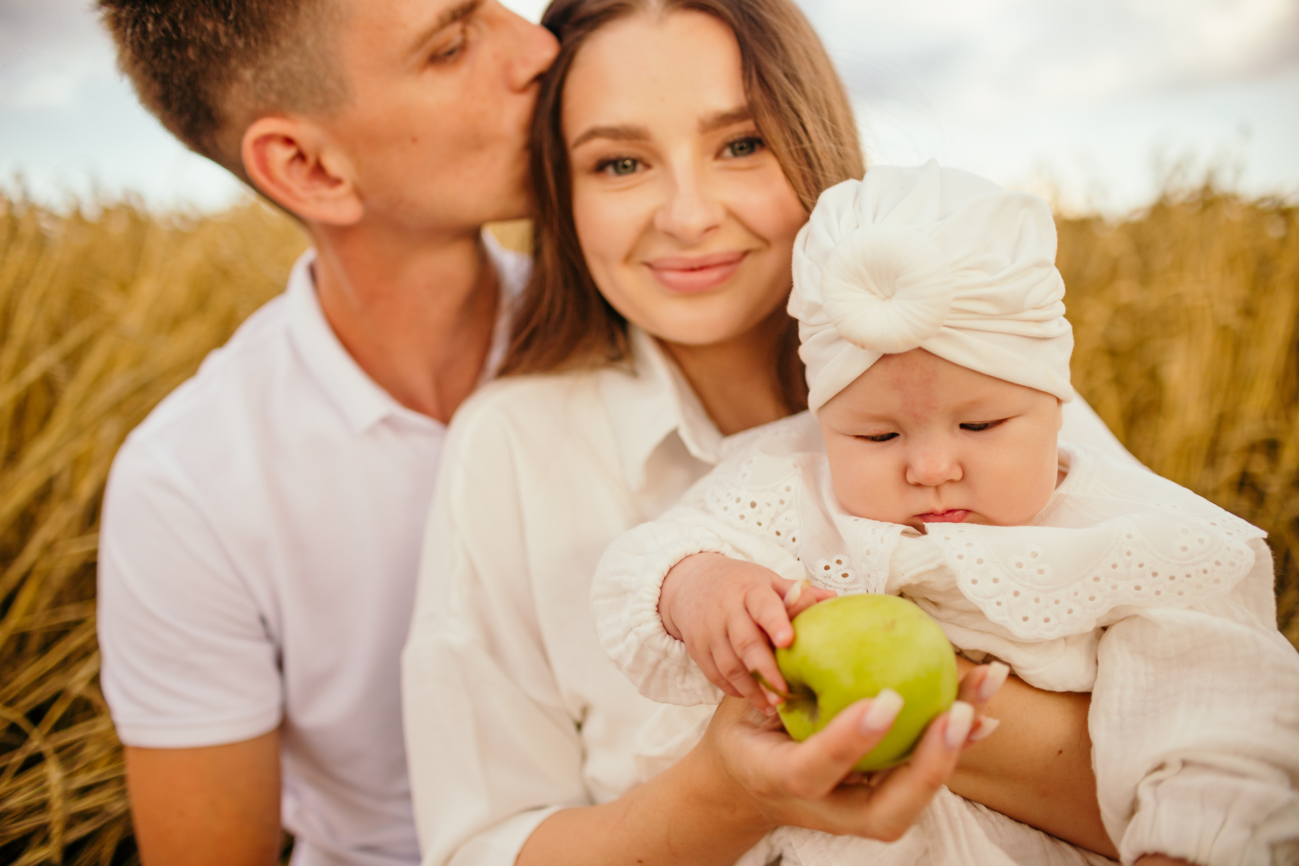 Трое в пшенице. Семейный фотограф в Рязани Харламова Влада