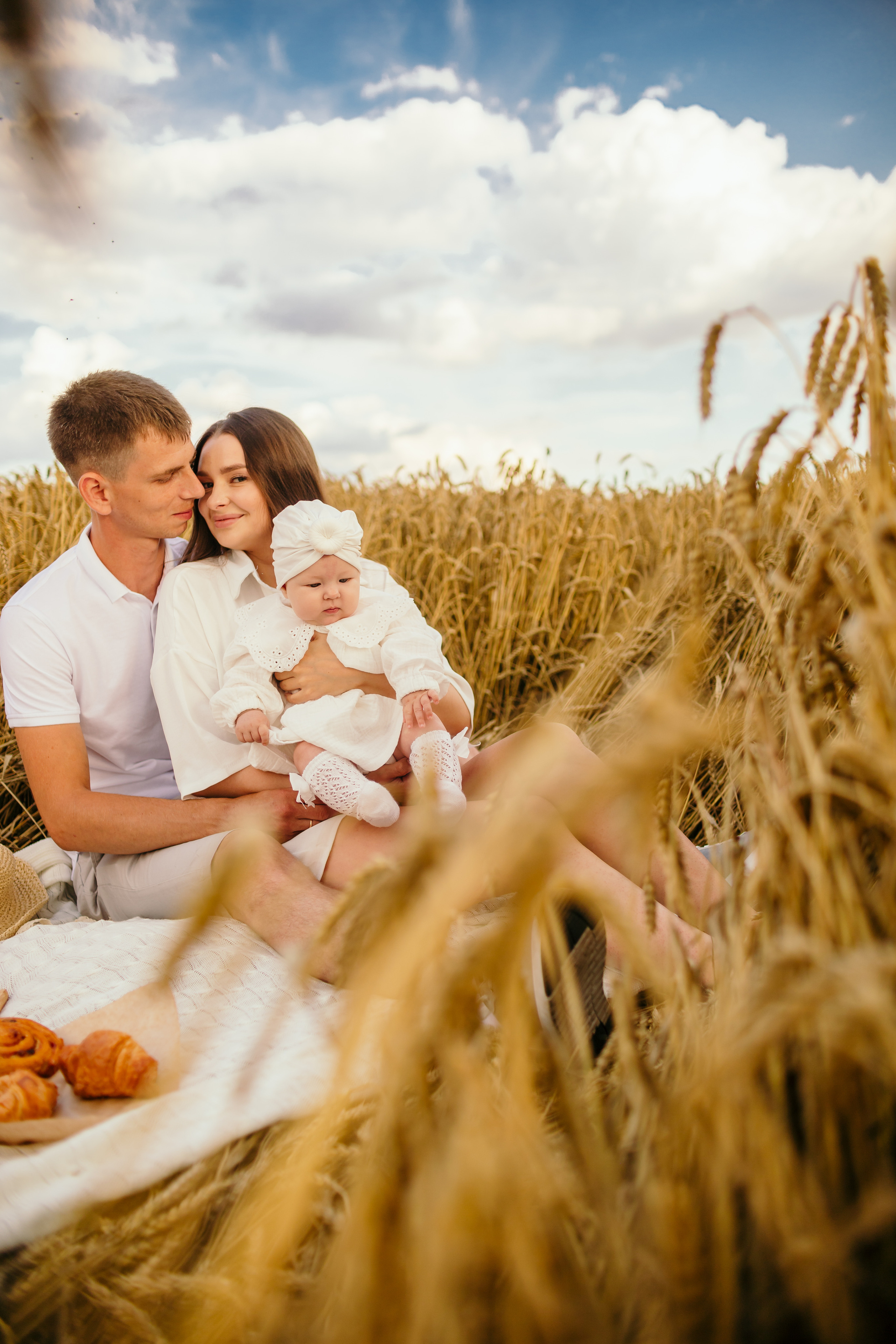 Трое в пшенице. Семейный фотограф в Рязани Харламова Влада