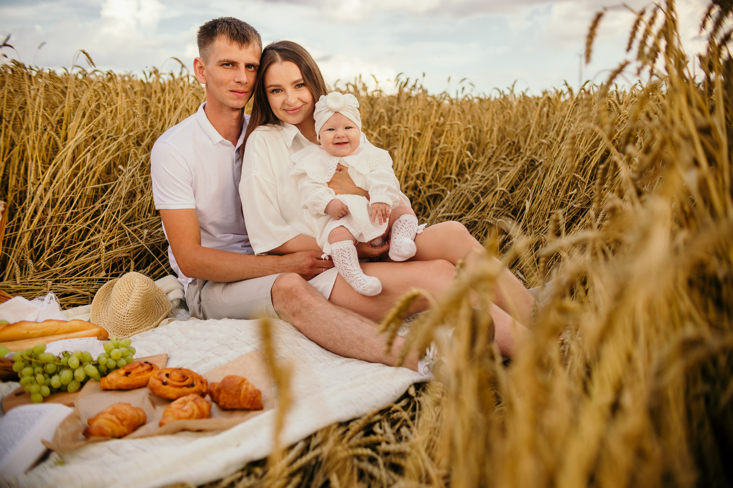 Трое в пшенице. Семейный фотограф в Рязани Харламова Влада