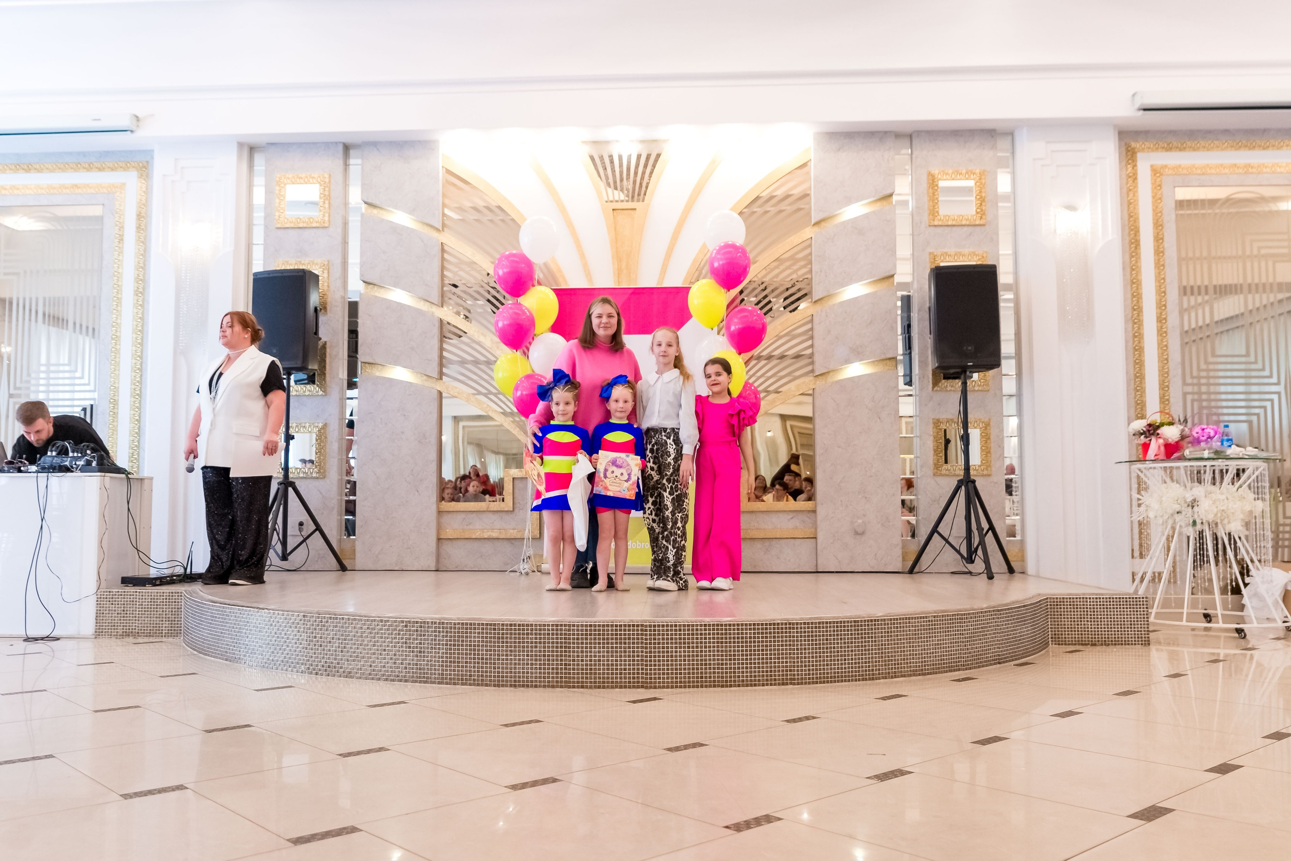 Фестиваль Ради мира от АУКЦИОН ДОБРА 🔥. Женский фотограф Крещение Венчание Москва Брянск