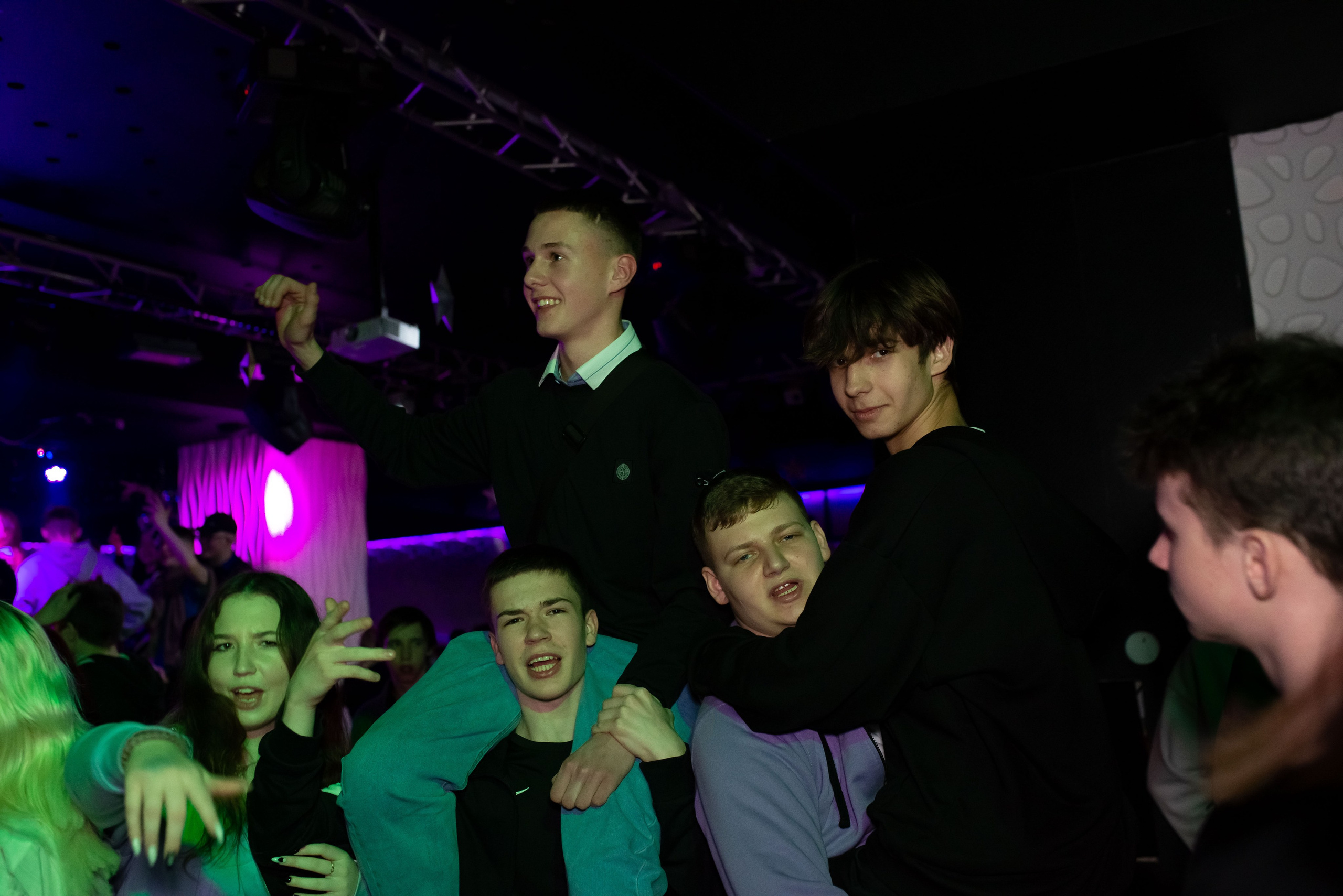 Клуб DEUS. Женский фотограф Крещение Венчание Москва Брянск