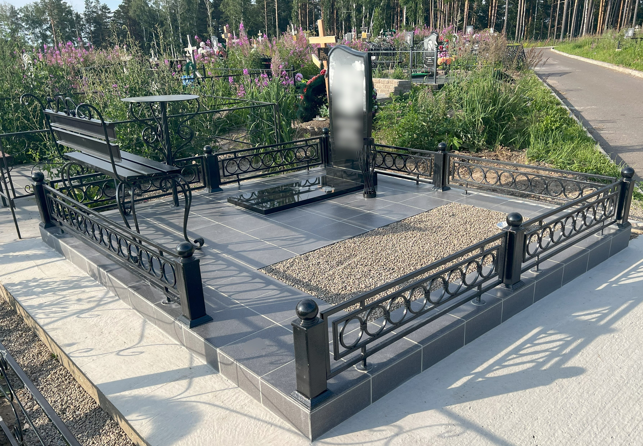 Благоустройство (наши работы). ГРАНИТ26 Ритуальные услуги Железногорск. Благоустройство могил, продажа памятников