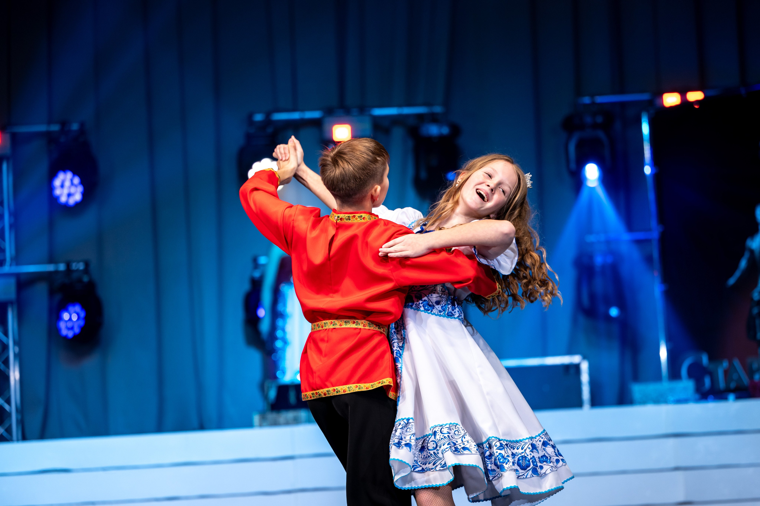 SL Новогодний отчетный концерт 2024/2025. Спортивный фотограф в Туле и Тульской области. Файсханова Фото Спорт