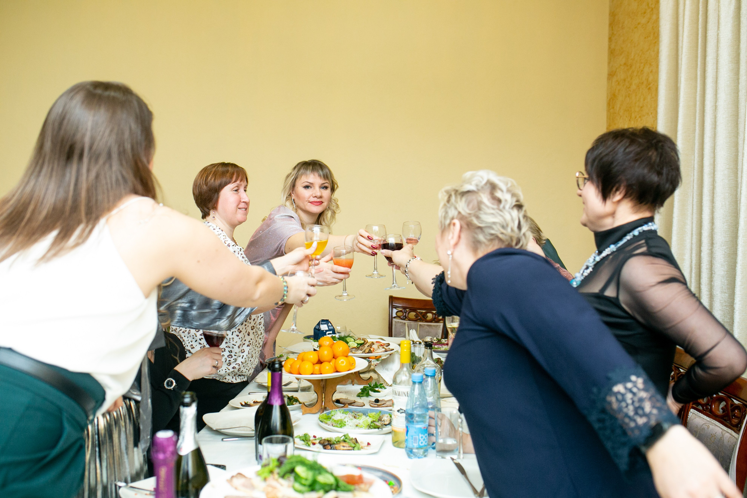 Корпоратив Царский двор. Фотограф в Новосибирске Ася Зверева