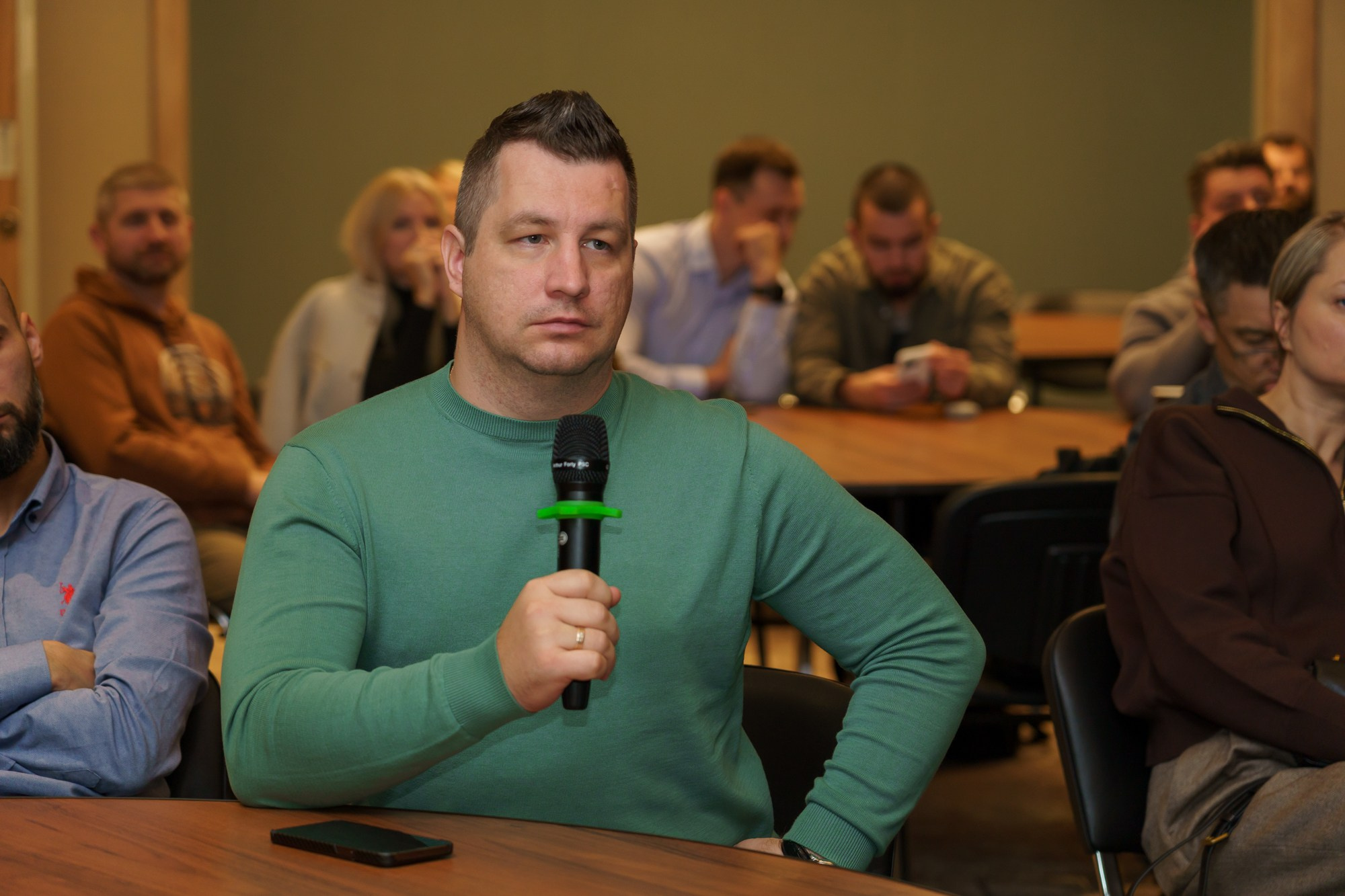 Выступление спикера. Photomantis