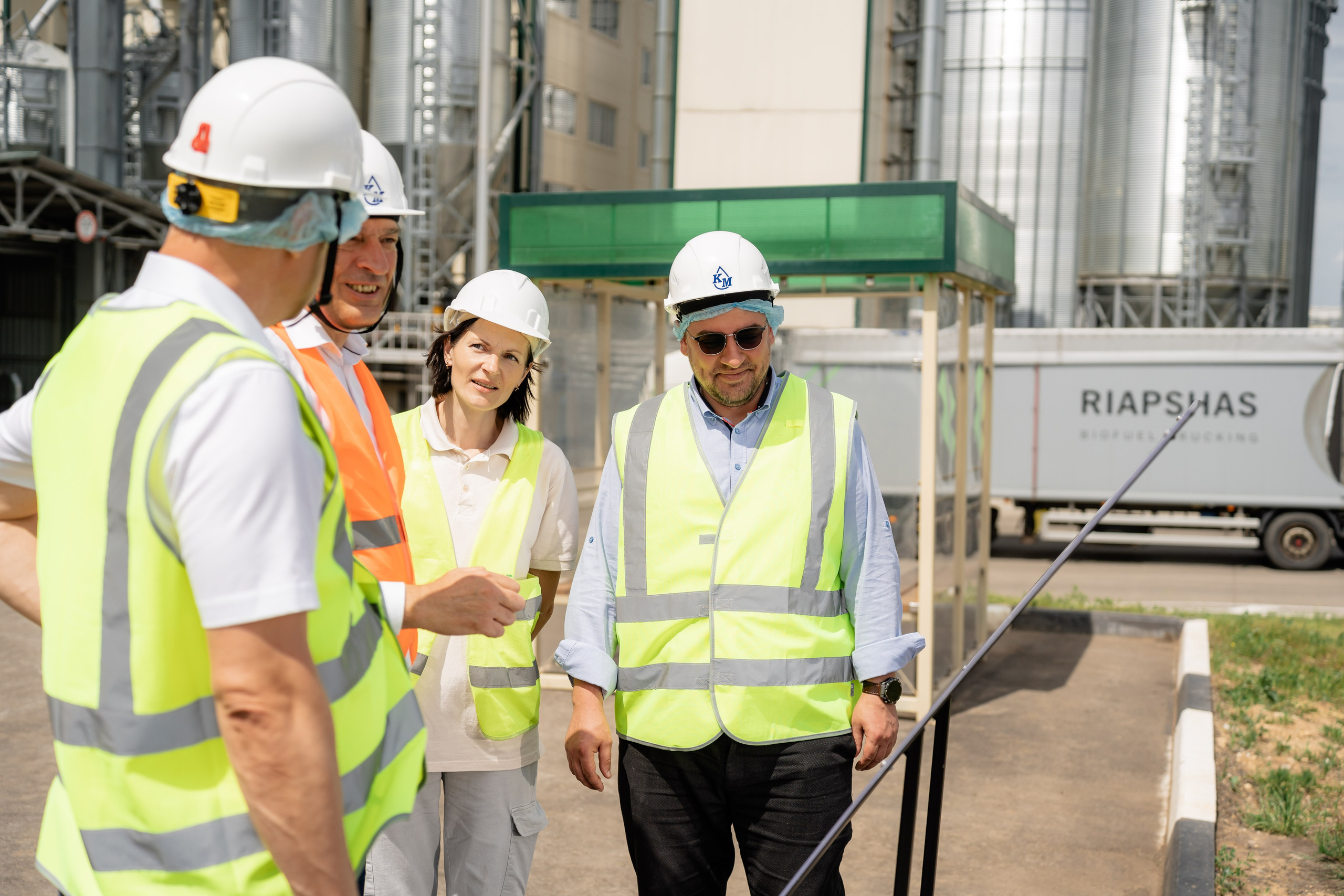 ООО «КМ». Фотограф в Туле и области Константин Гудовичев