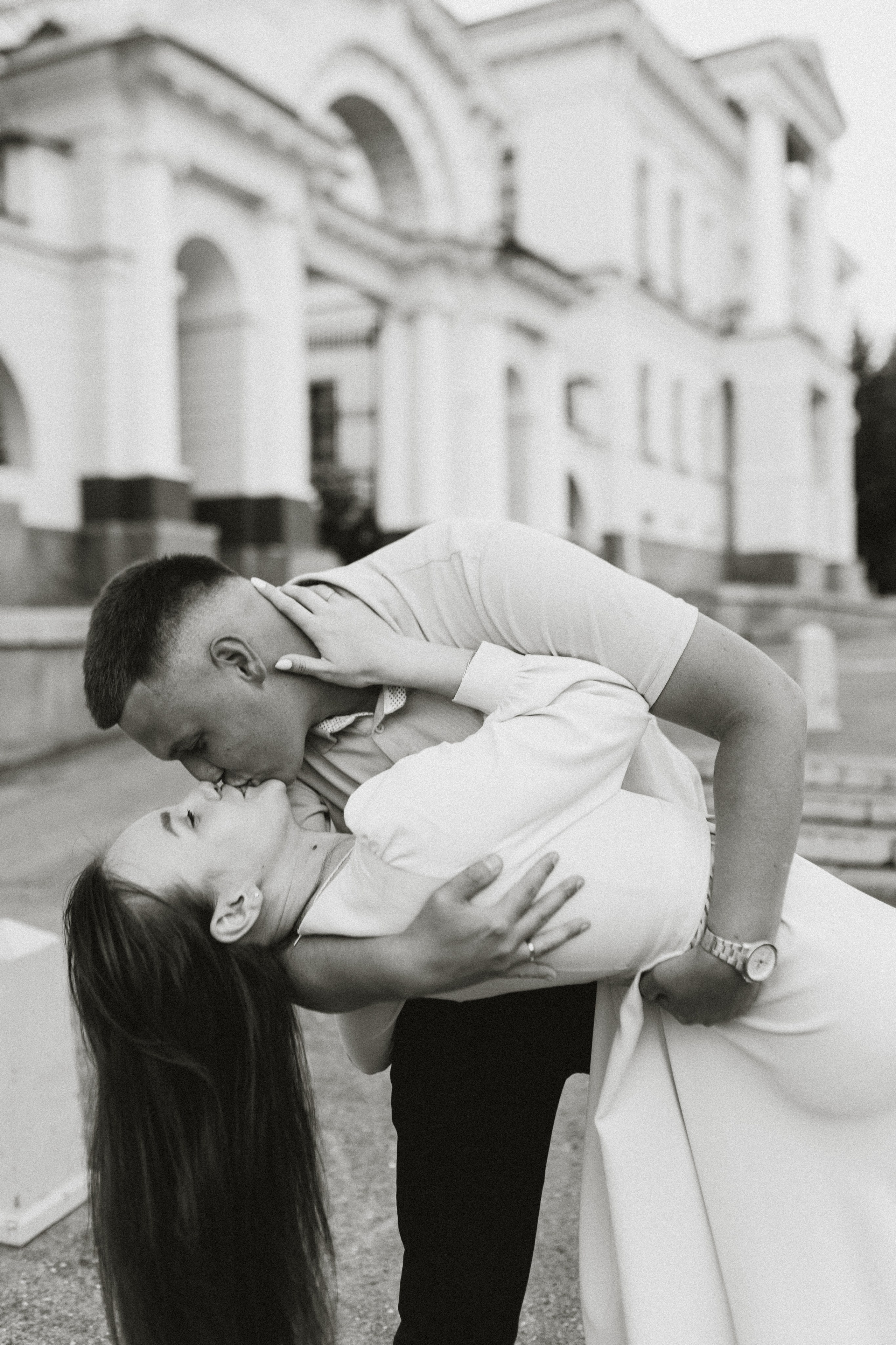 Семейная фотосессия летом в городе. Семейный фотограф Екатеринбург Черепанова Олеся