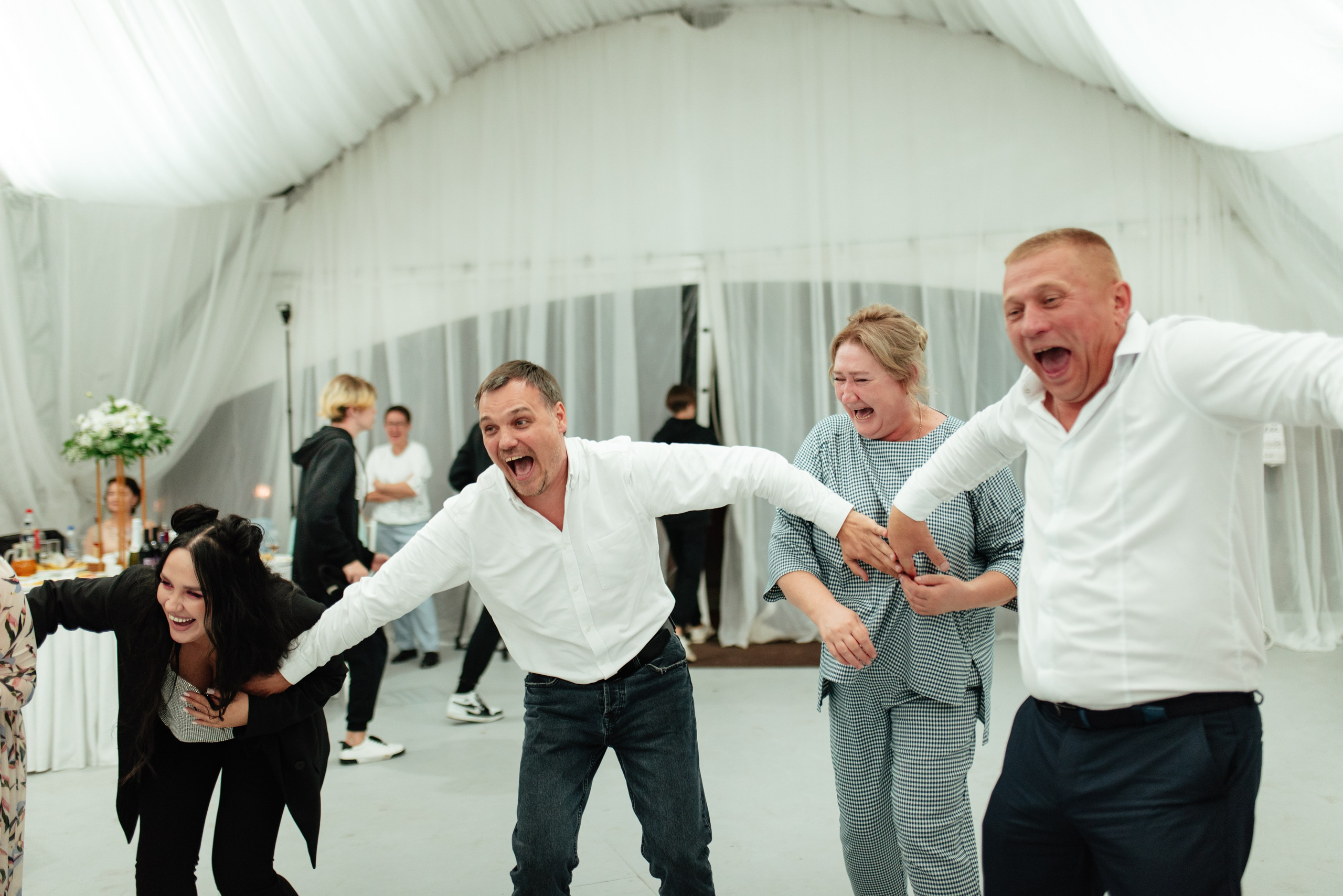 Свадьба Эдгара и Ксении (Волгоград, 17.09.2022). Свадебный и travel фотограф в Волгограде, Сочи, Домбае, Европе