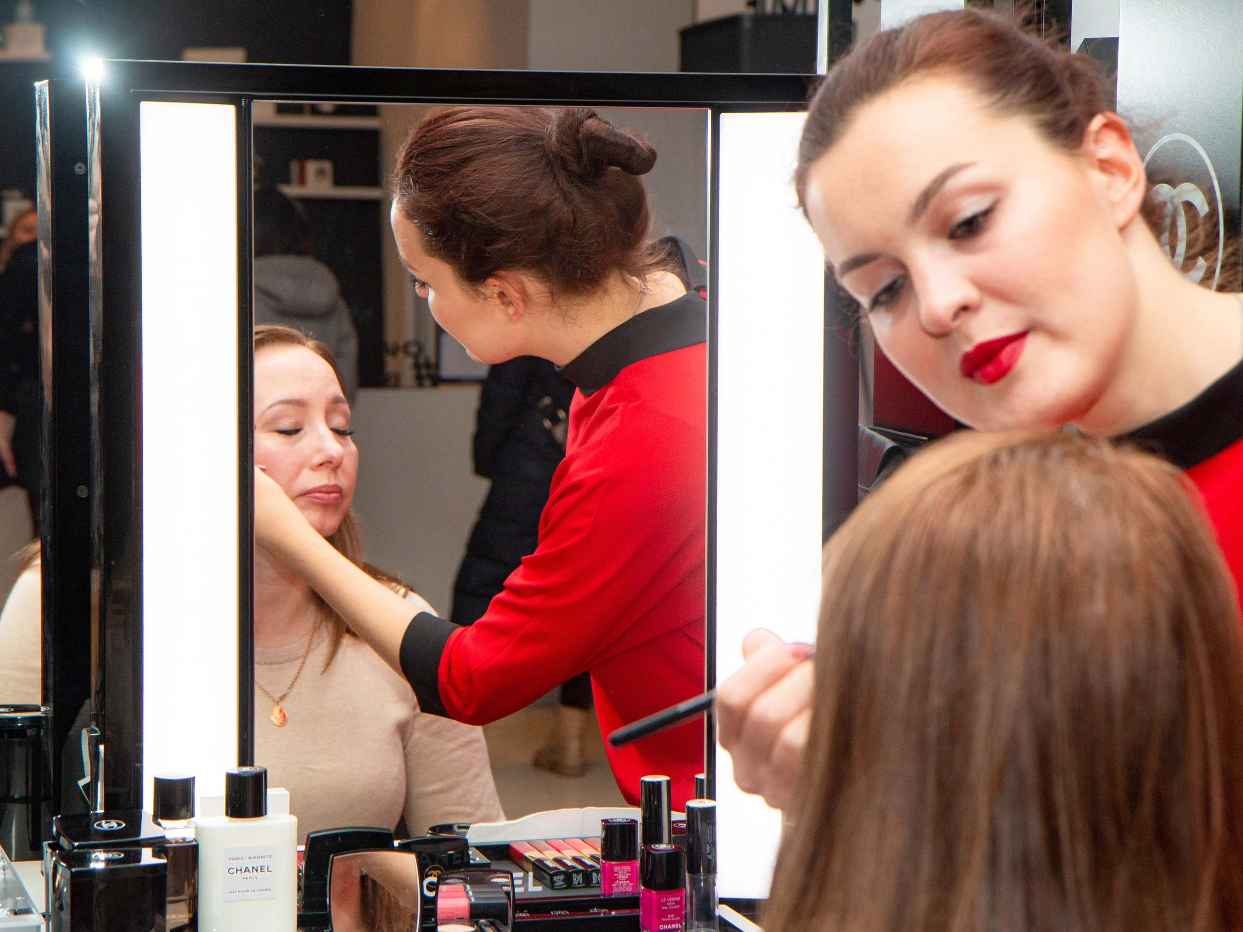 Chanel Екатеринбург. Предметный и репортажный фотограф Алексей Кротов