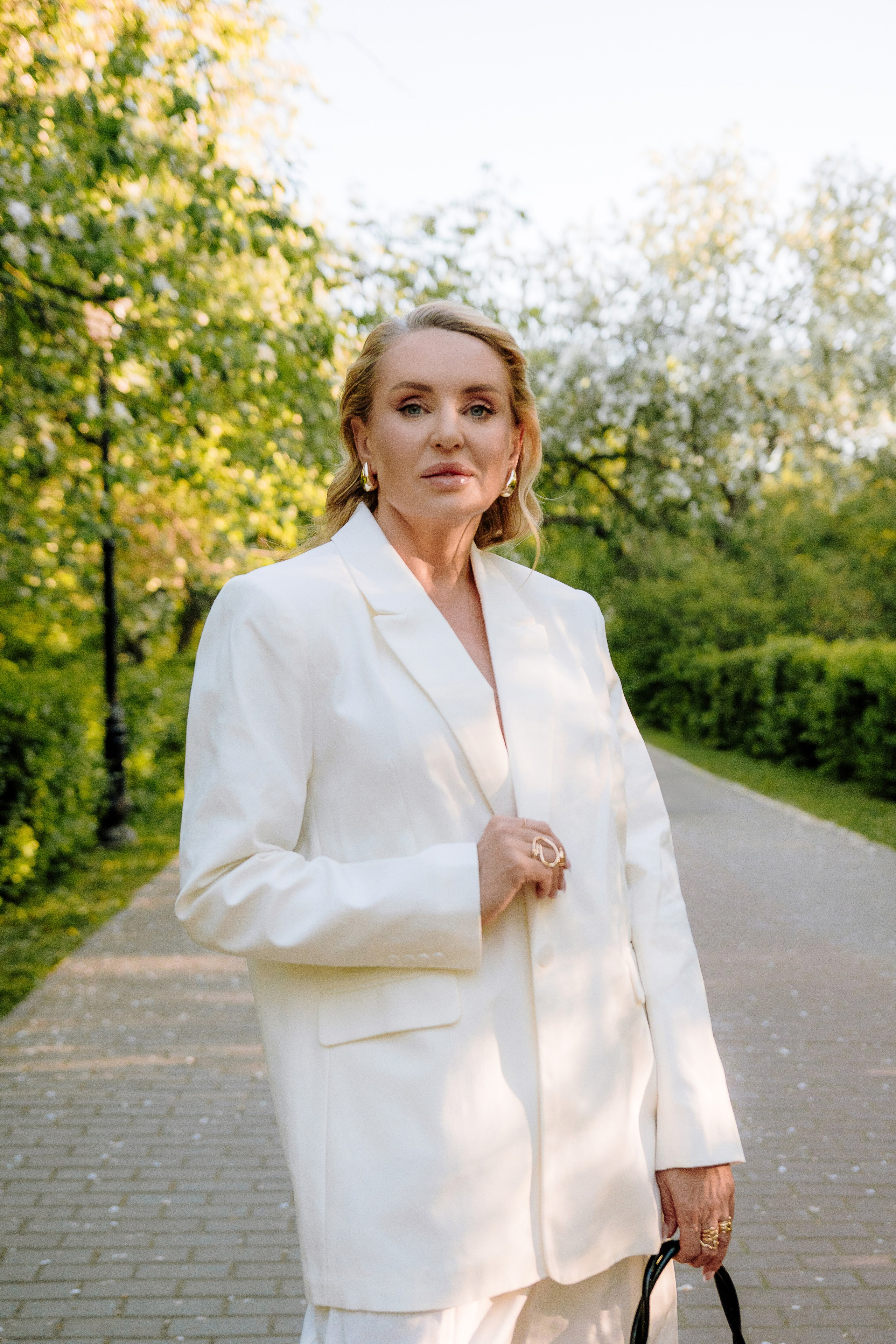 Светлана. Построить здание и сделать съёмку. Фотограф Екатеринбург Алина Станицкая