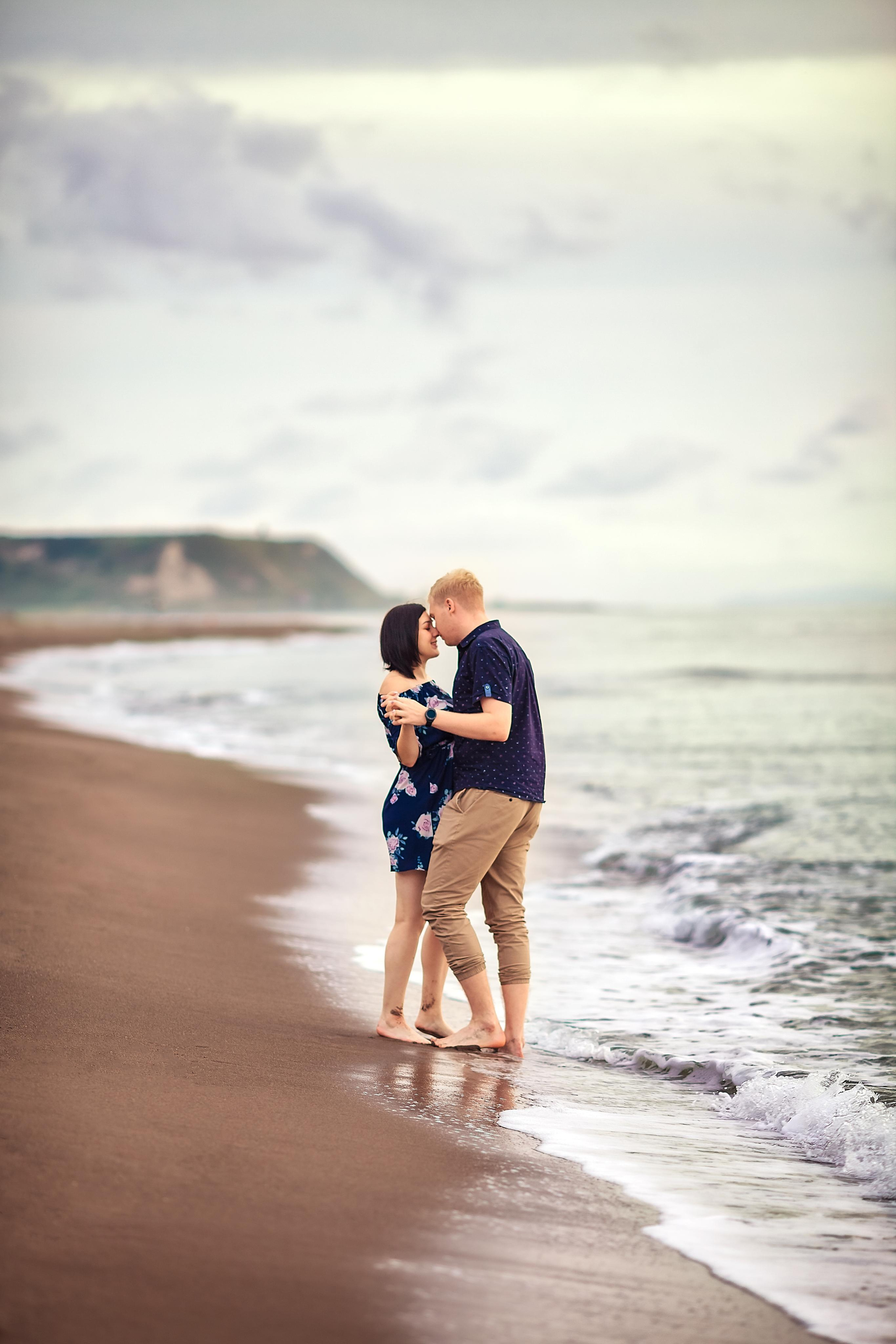 Александр, Валерия, Соня и Белла. Семейная прогулка на закате. Детский, семейный фотограф в Южно-Сахалинске, Невельске и Холмске