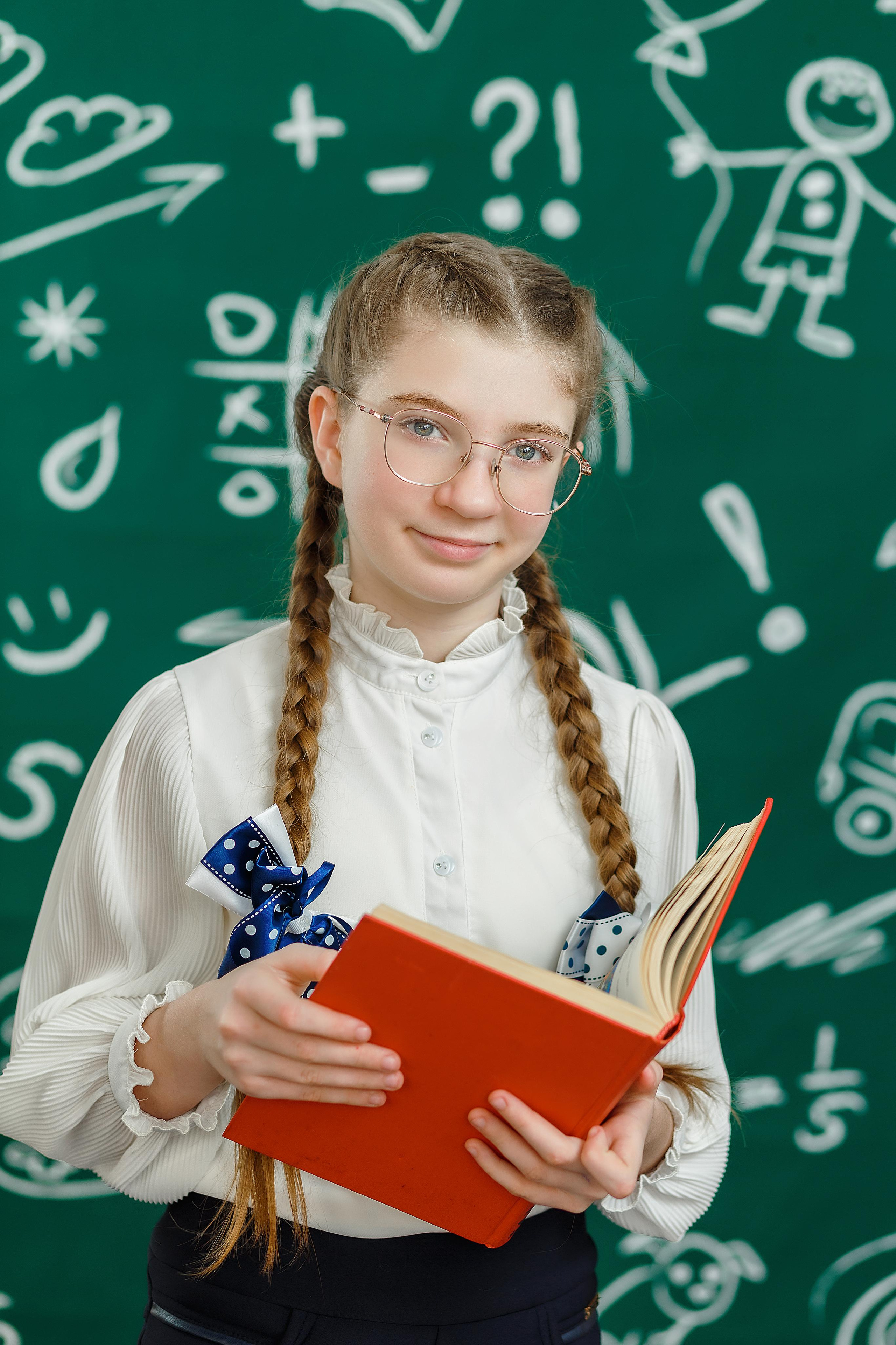 Фотосъёмка на общее фото и виньетку, 1-6 класс. Детский, семейный фотограф в Южно-Сахалинске, Невельске и Холмске