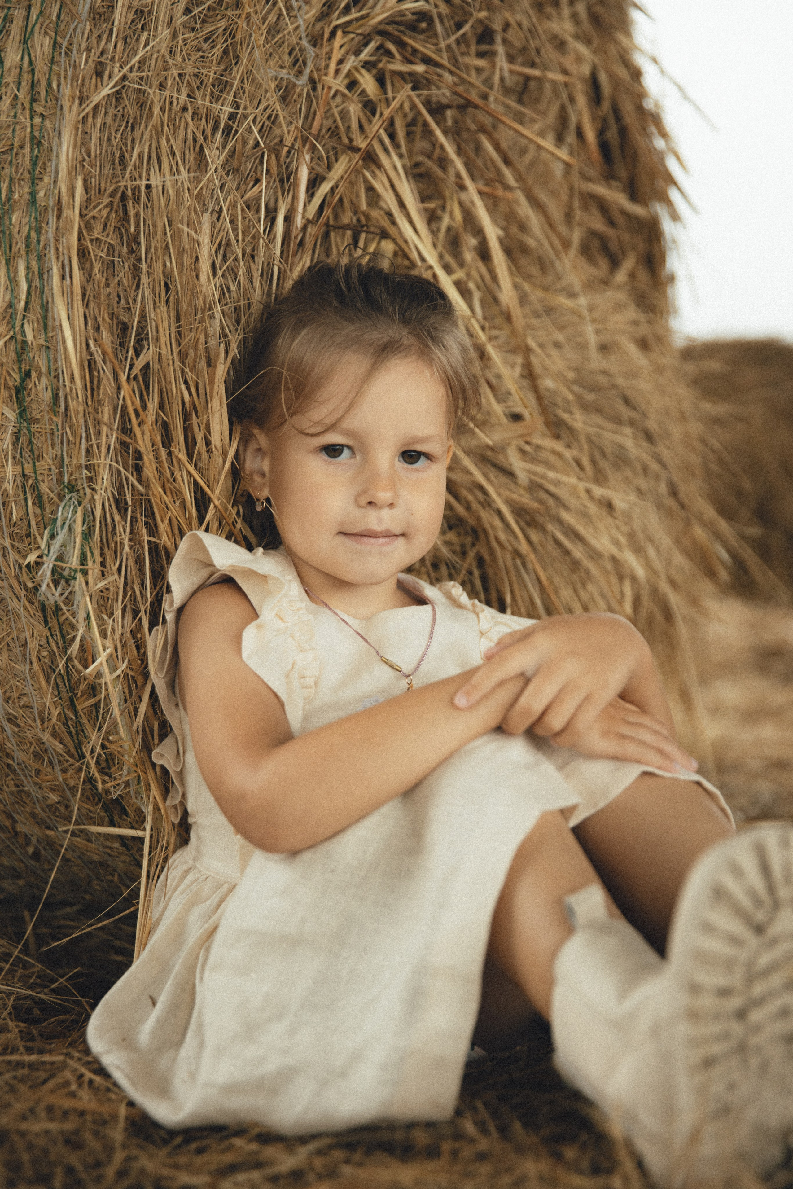 Семья в Конюшне. Фотограф Калининград Илья Миллер
