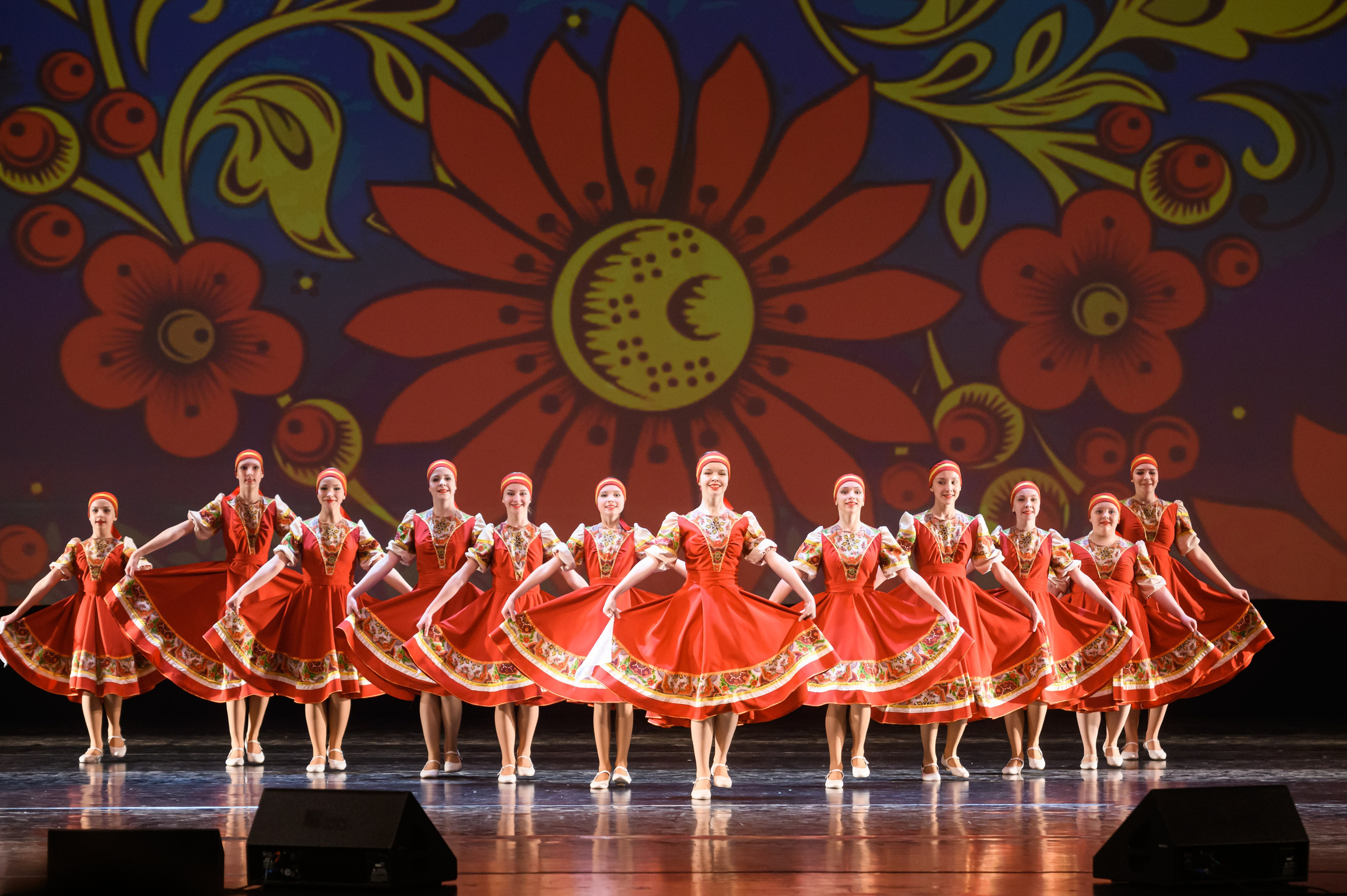 23 апреля, часть 2, БКЗ Октябрьский, г. Санкт-Петербург. Золотое яблочко