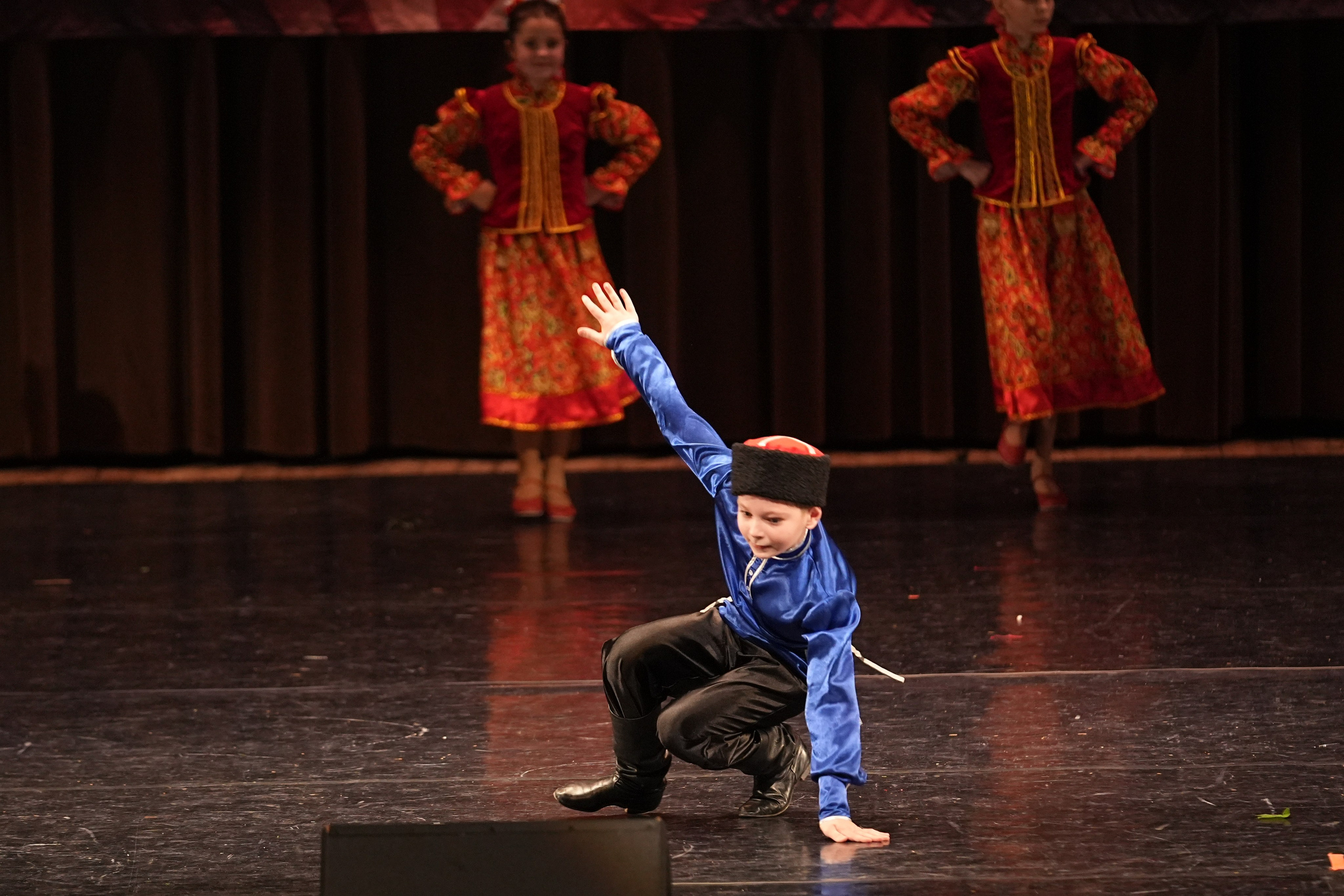 7 декабря, блок 2, г. Москва. Золотое яблочко