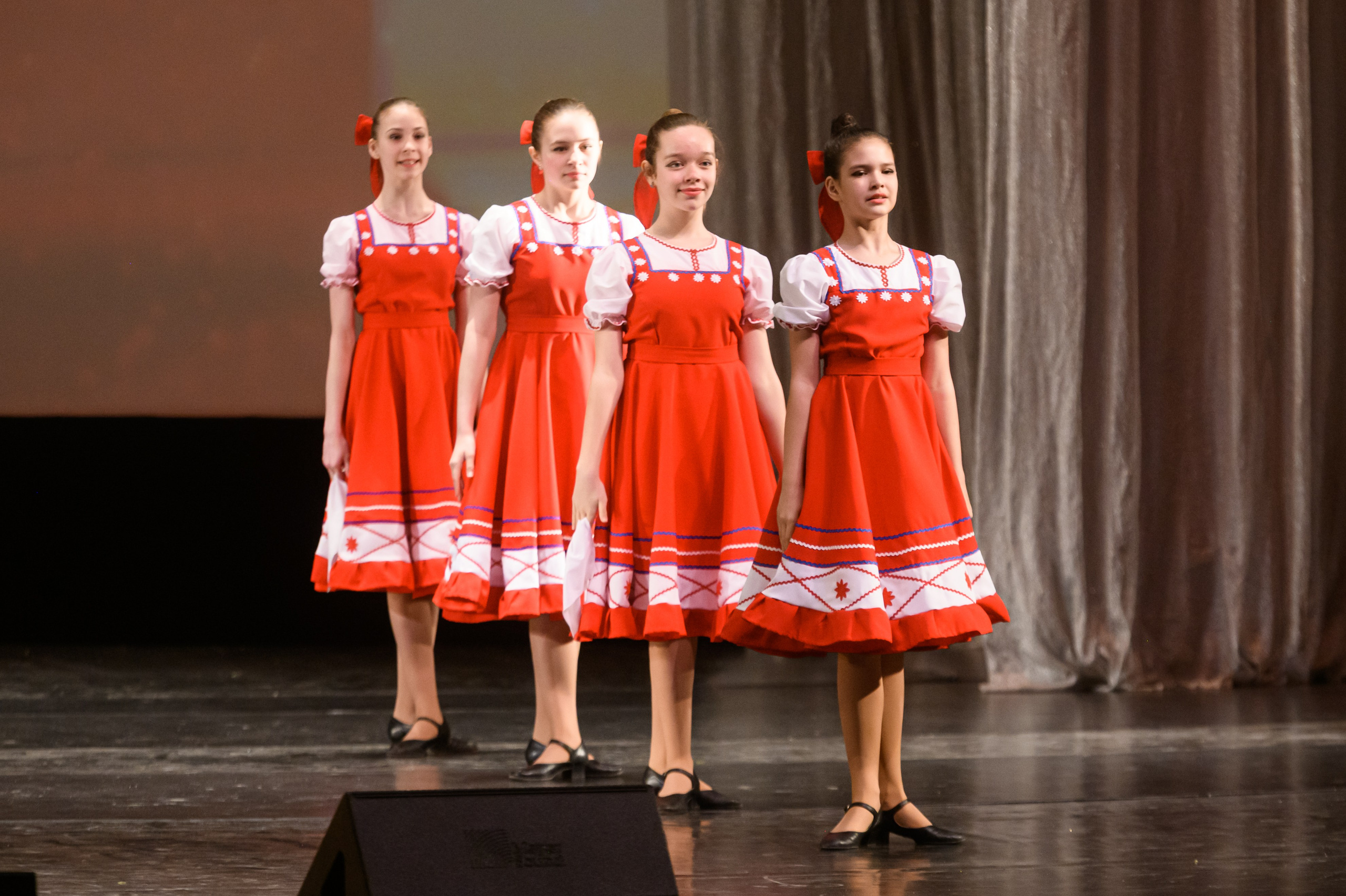 23 апреля, часть 1, БКЗ Октябрьский, г. Санкт-Петербург. Золотое яблочко