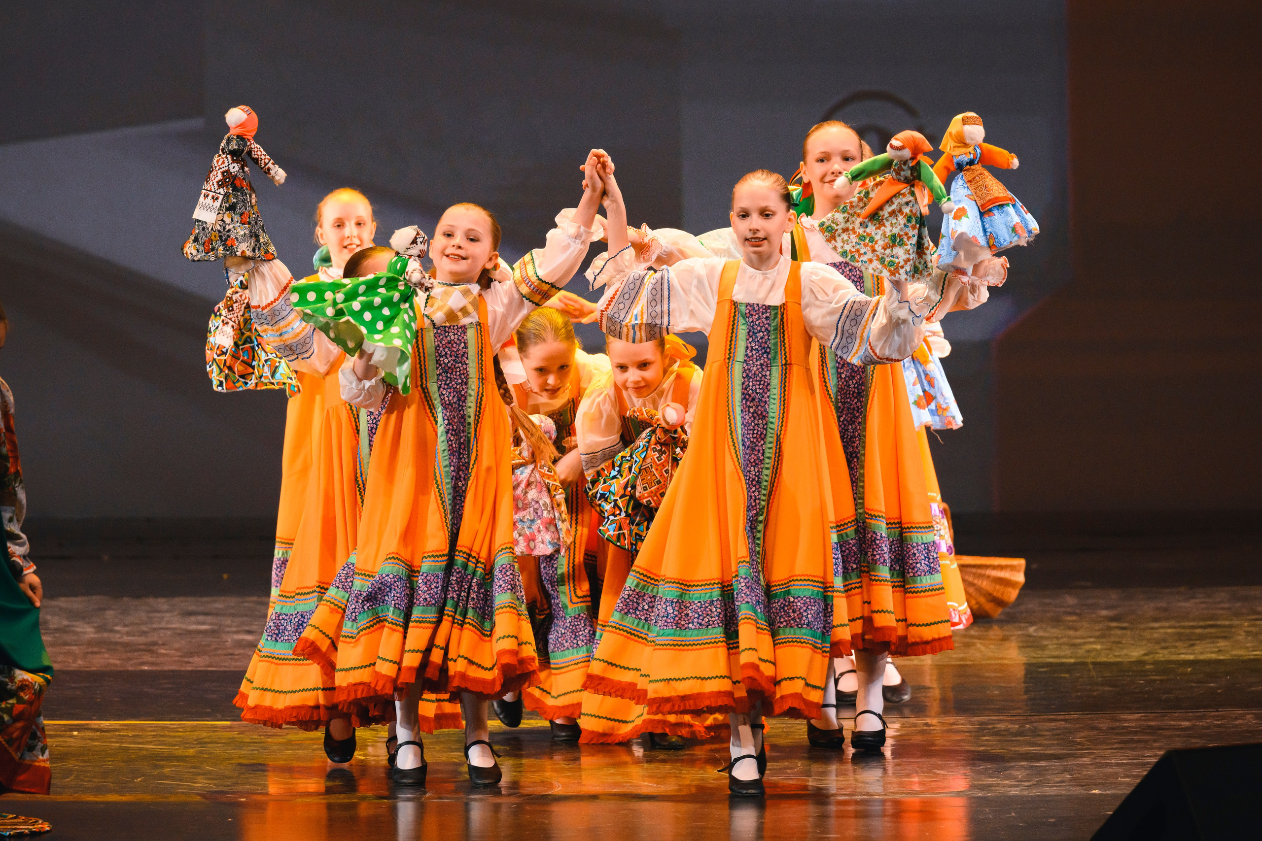 23 апреля, часть 1, БКЗ Октябрьский, г. Санкт-Петербург. Золотое яблочко