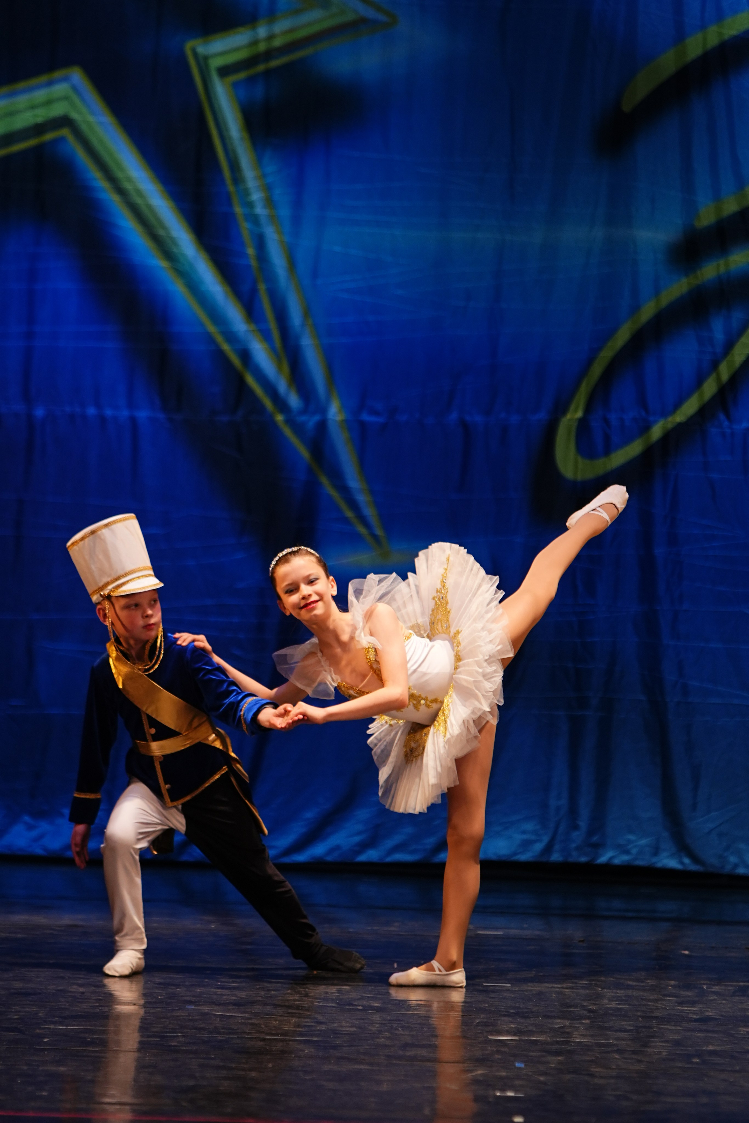 1 июня, г. Великий Новгород. Золотое яблочко