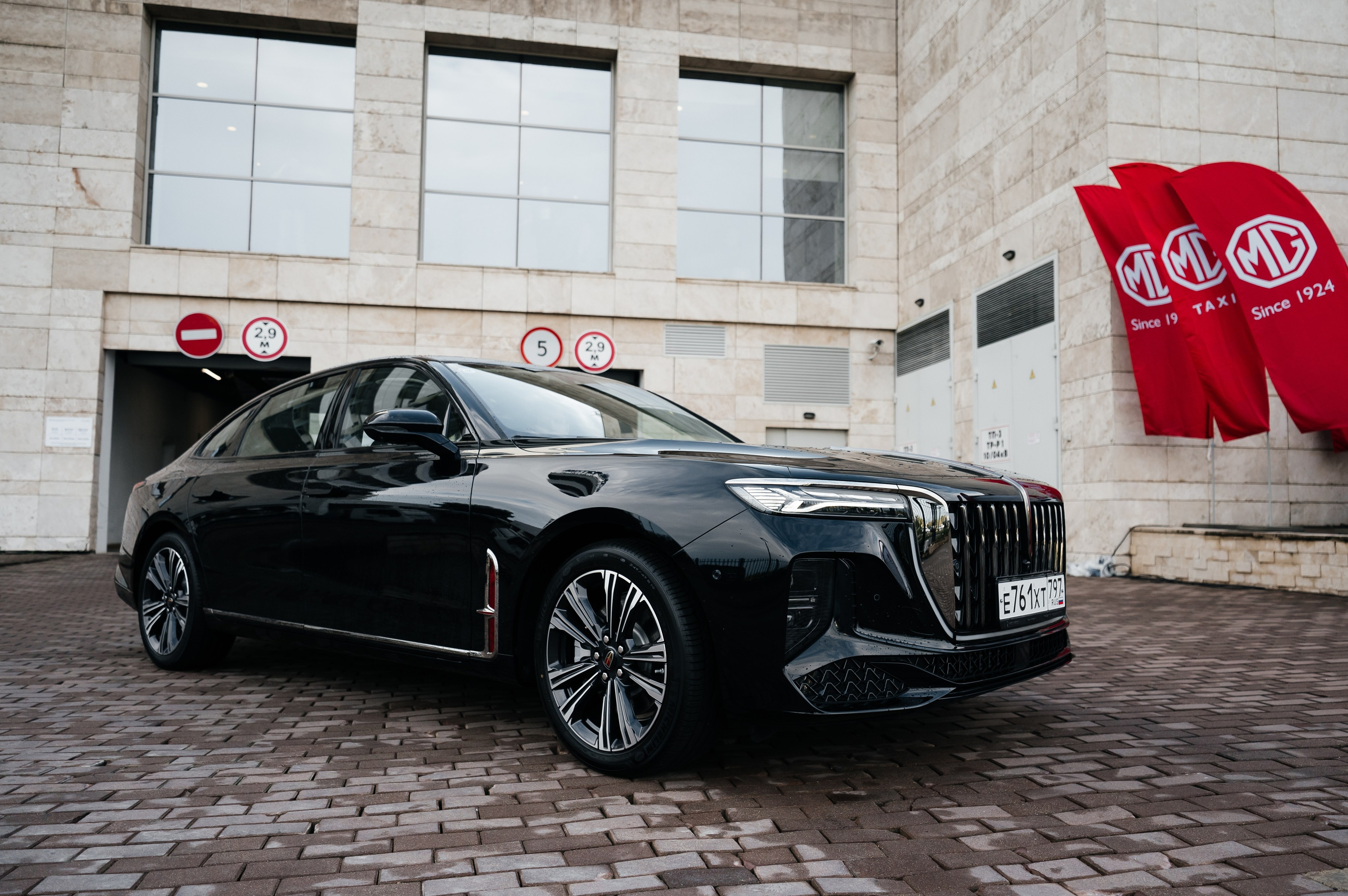 Яндекс TAXI 2025. Фотограф Илья Бызов, Свадебный и репортажный фотограф Сочи