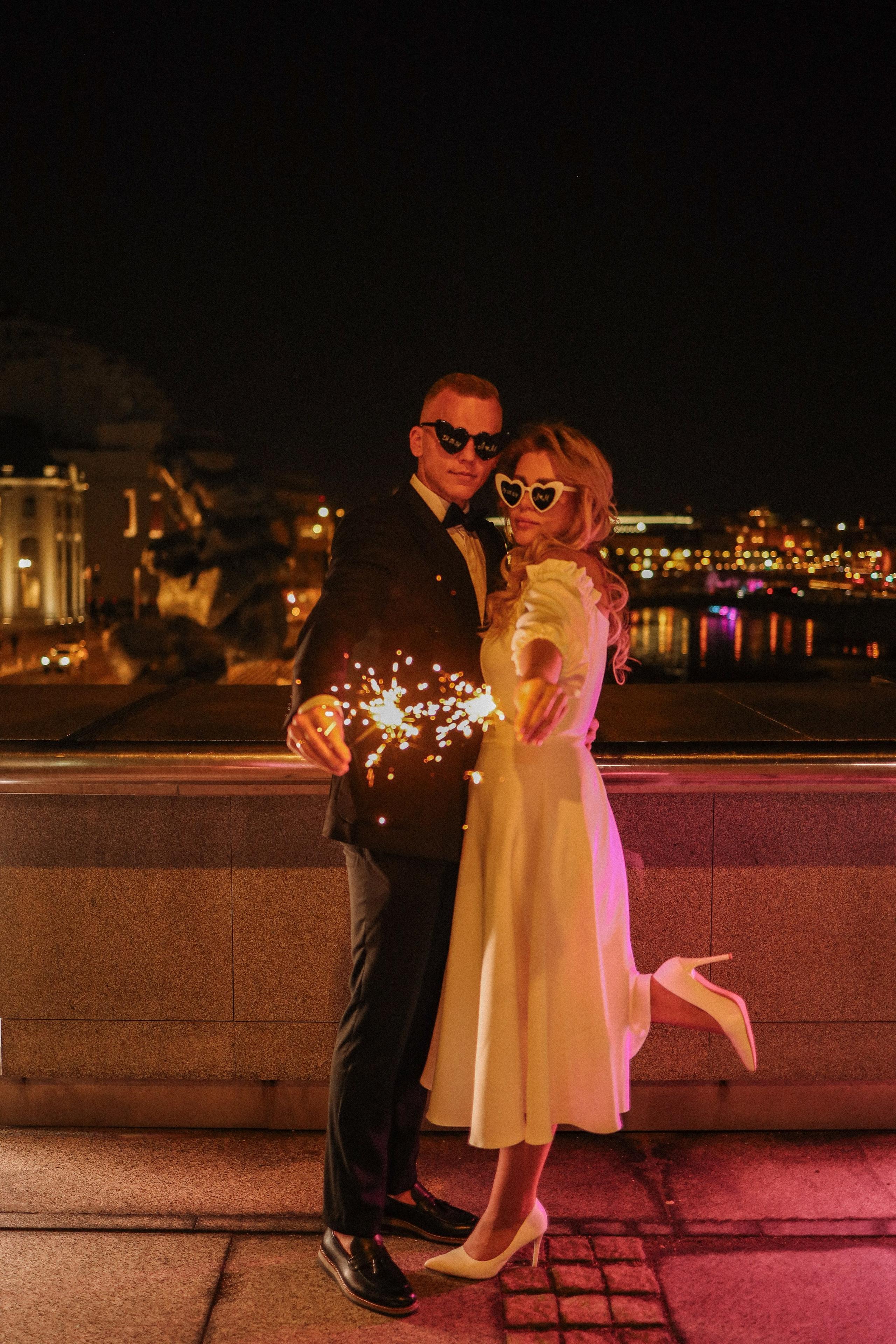 М. + Л.  Роспись в МФЦ, прогулка по ночной Москве. Семейный и lovestory фотограф в Москве Светлана Коняхина