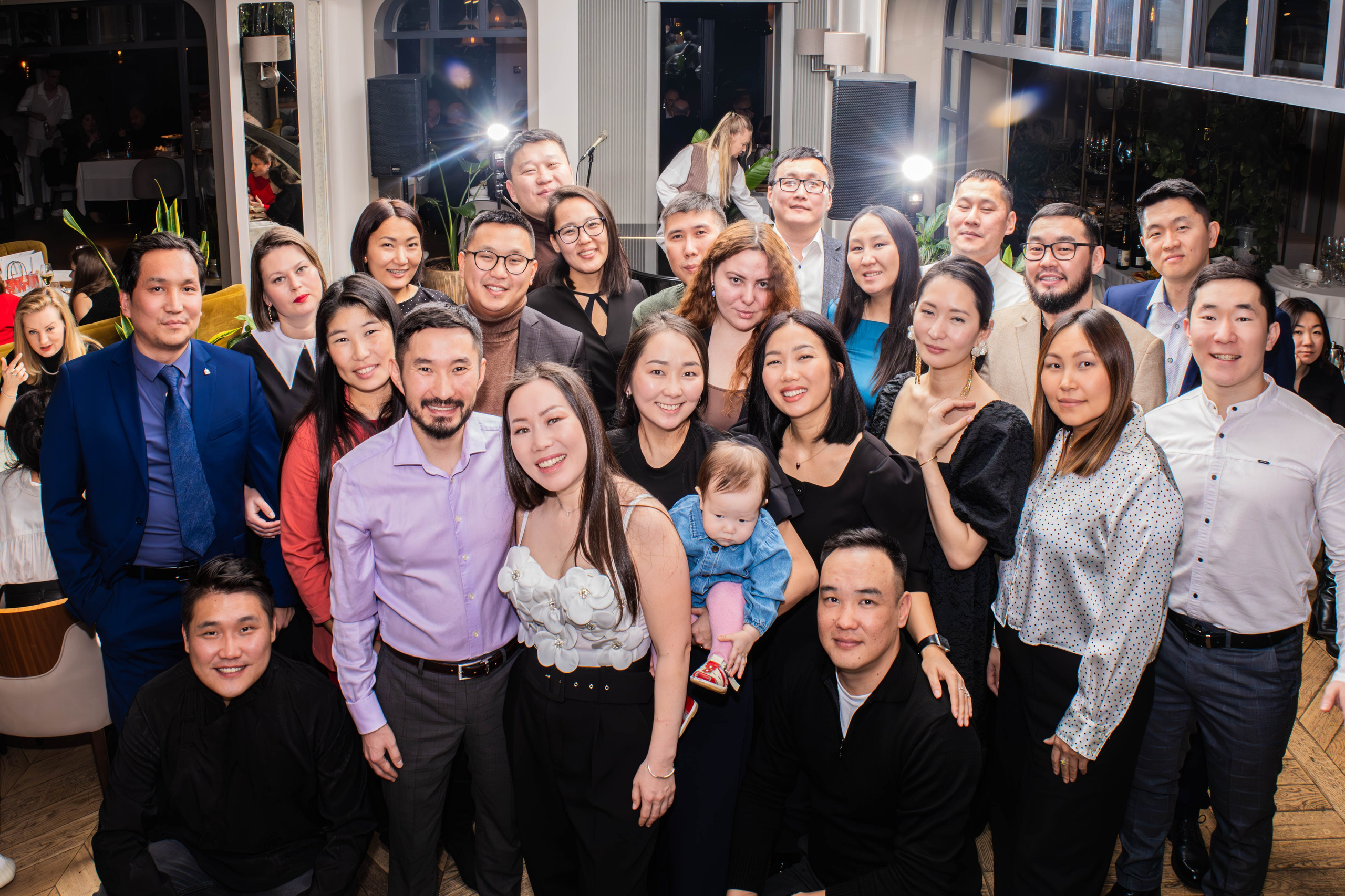 Съёмка в ресторане на День рождения для Булата. Семейный и свадебный фотограф в Москве и Домодедово Анна Авилочкина