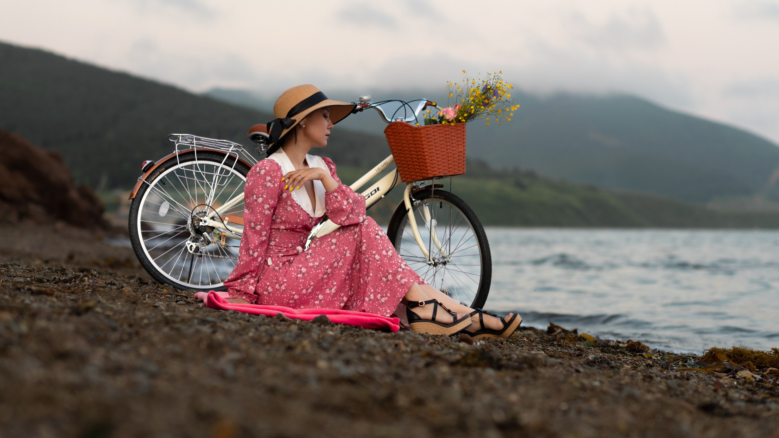 «я буду долго гнать велосипед»(29.06.2025). Фотограф Андрей Серенков