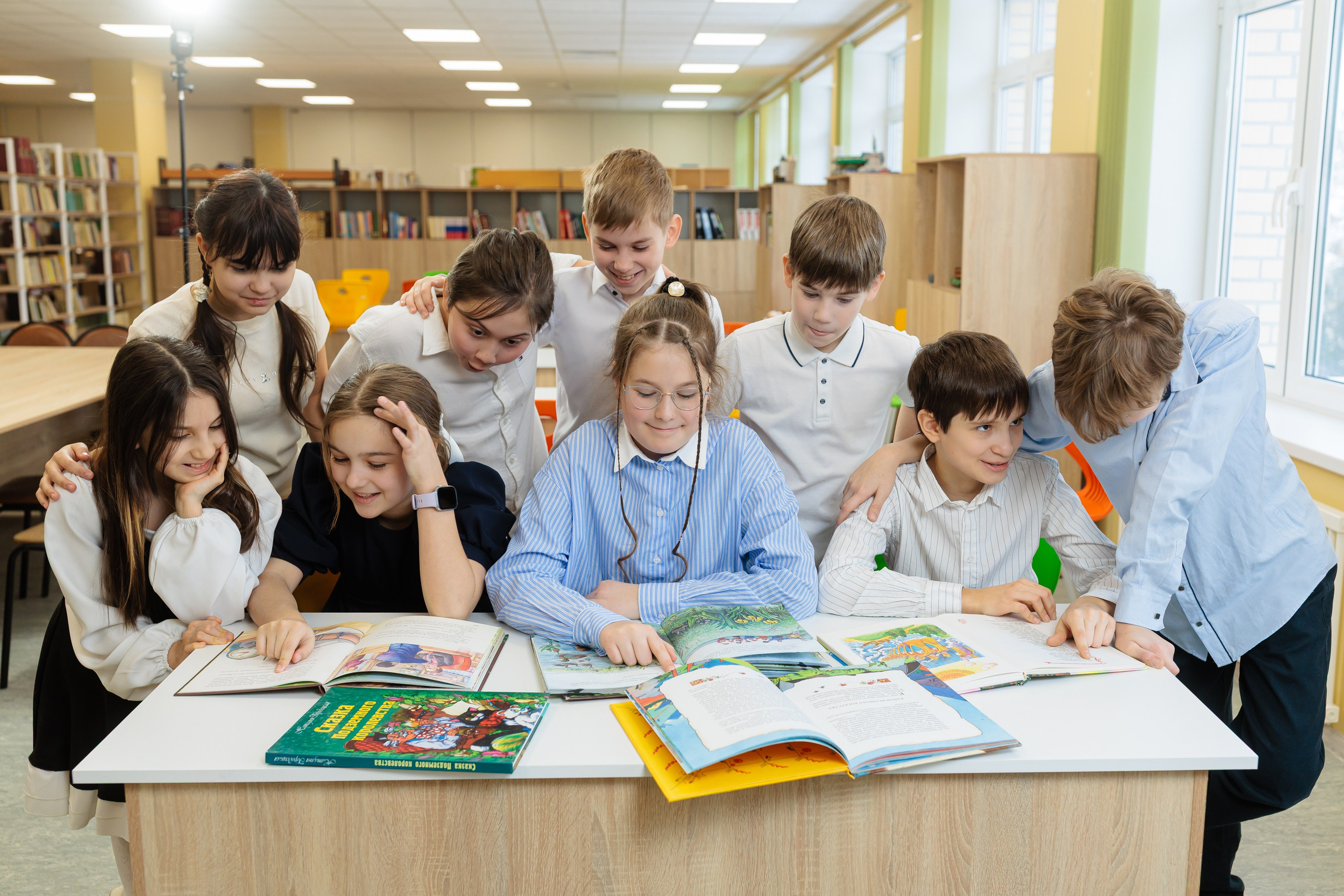 4 класс — бибилотека. Выпускные альбомы Чехов