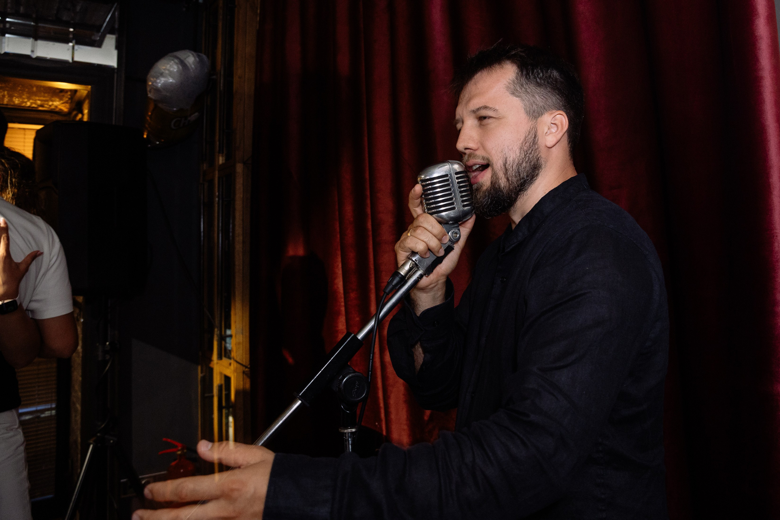 Др в стиле Standup. Фотограф Юлия Мальцева