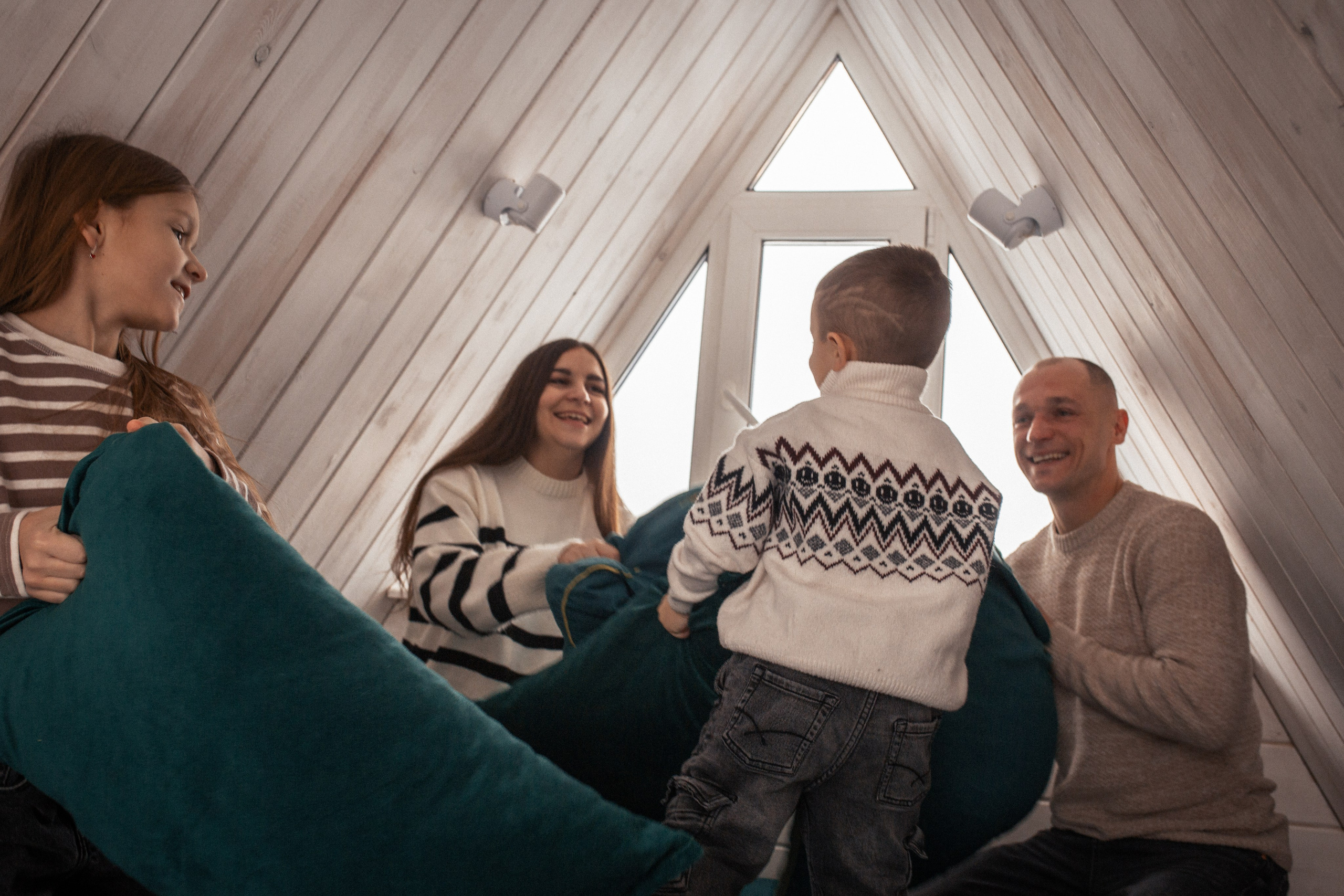 Мария с семьёй