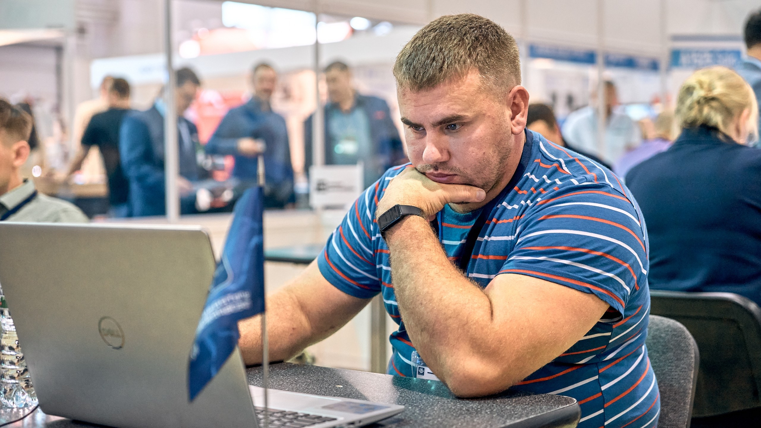 Конференция NDT в Экспоцентре 2024. Контент-фотограф в Москве Тима Забабурин