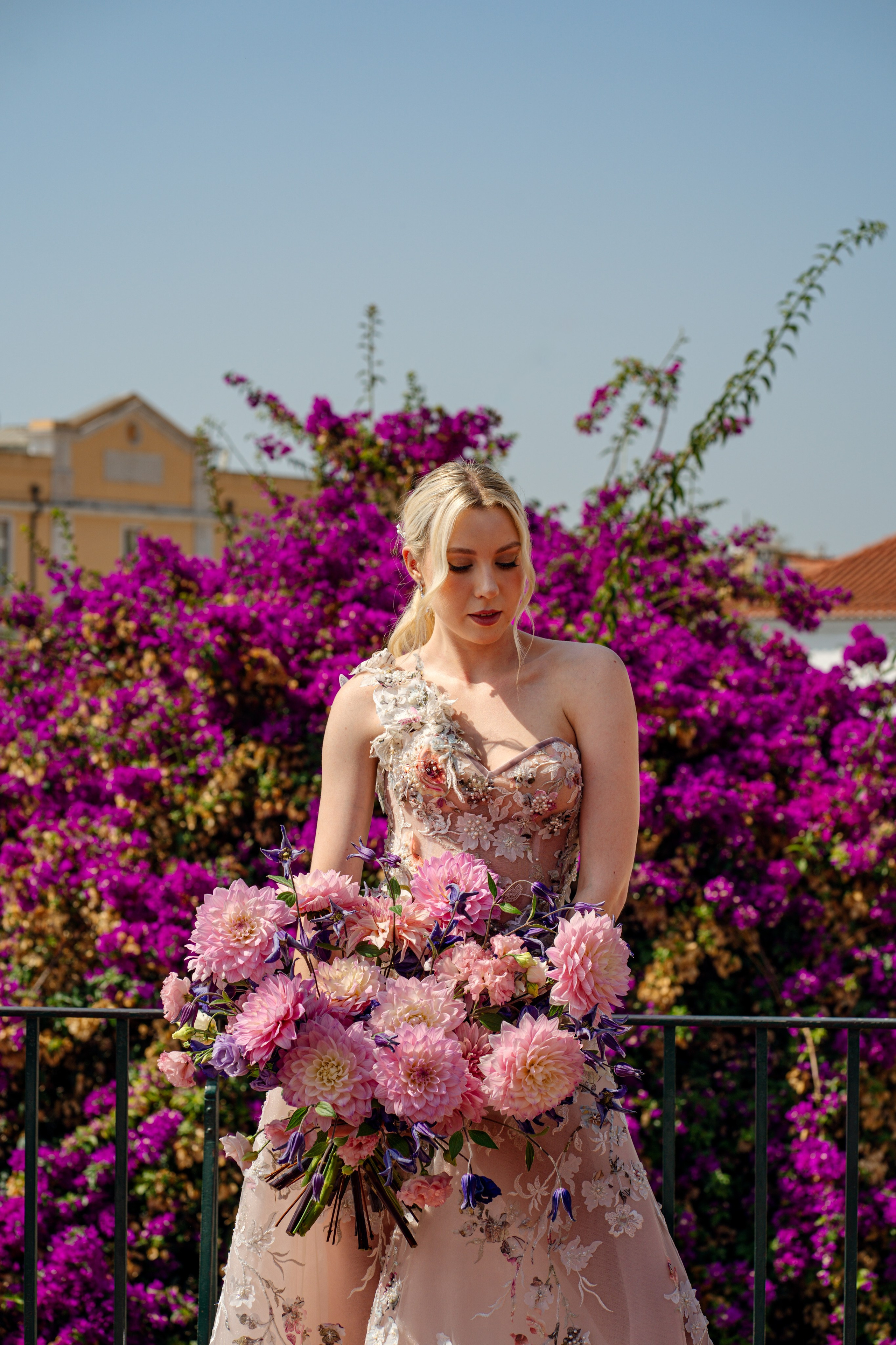 I’m Julia Idamzhapova, a photographer based in Lisbon, creating natural and timeless images