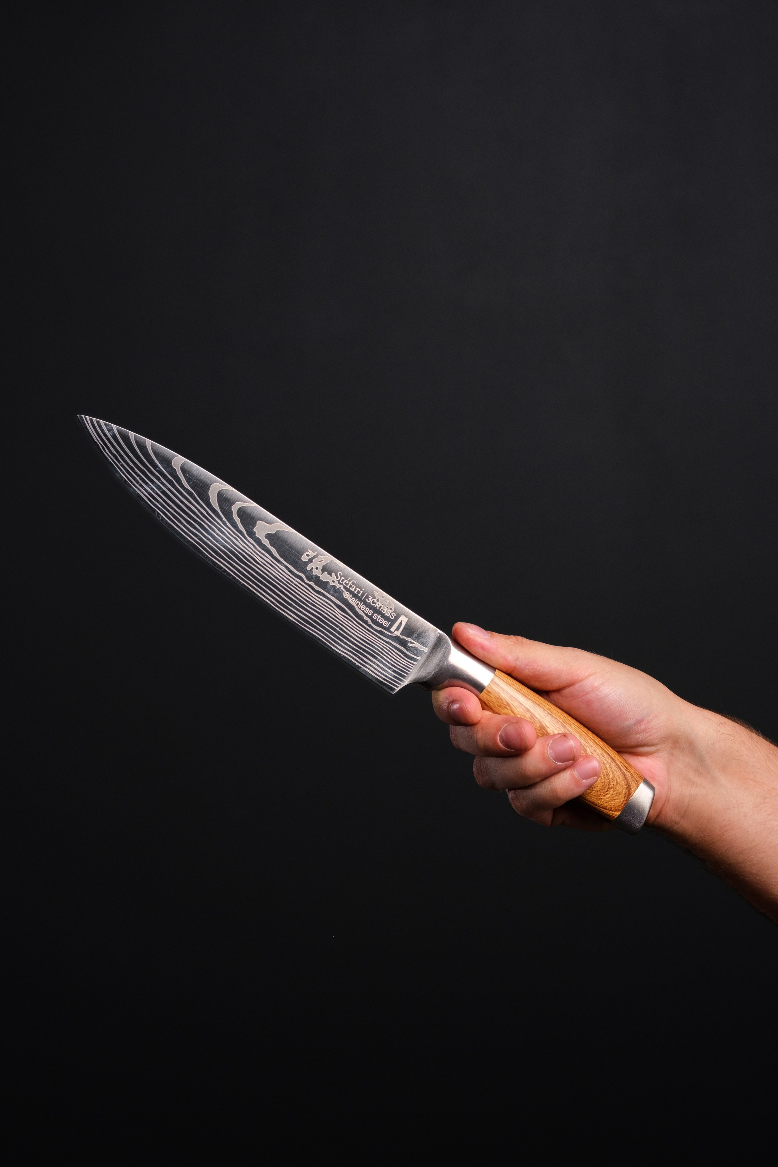 Съемка ножей для маркетплейсов в СПб. Фотосессия для маркетплейсов