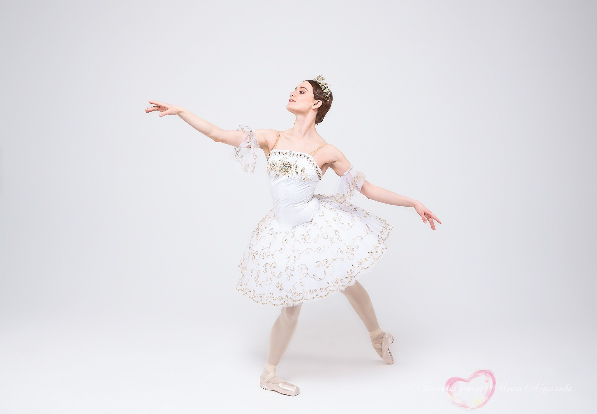 Ведущая балерина Классического национального балета Марина Окунева