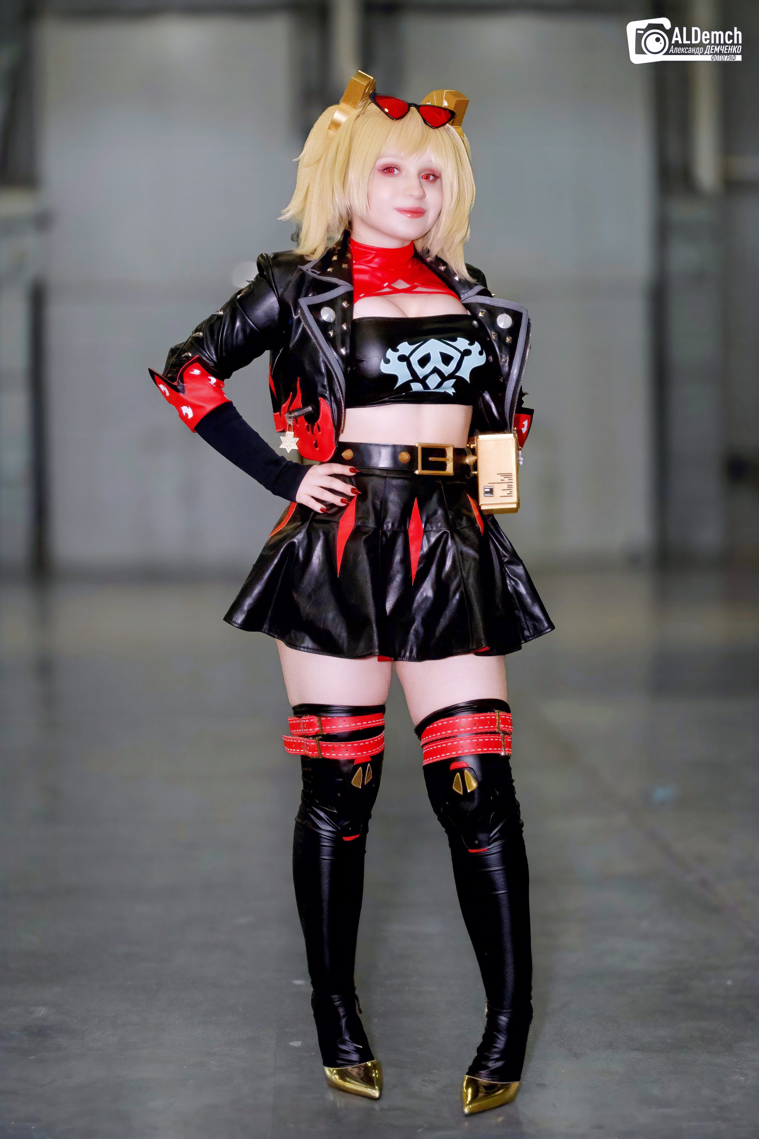 Аниме картинки персонажей и косплей фото в России Москве