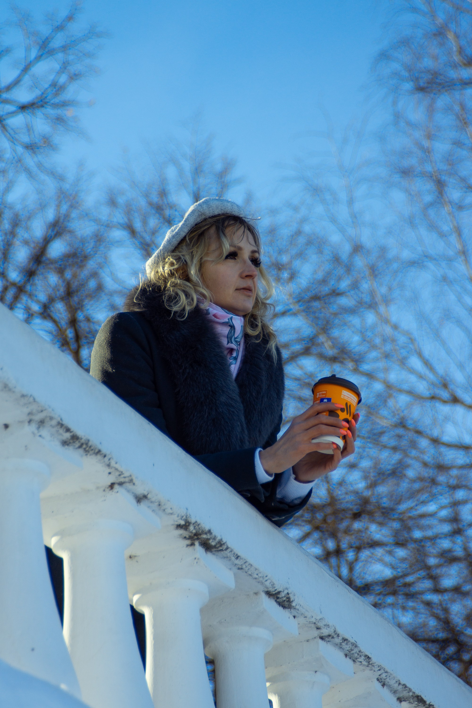 Ранняя весна. Разноплановый фотограф в Москве