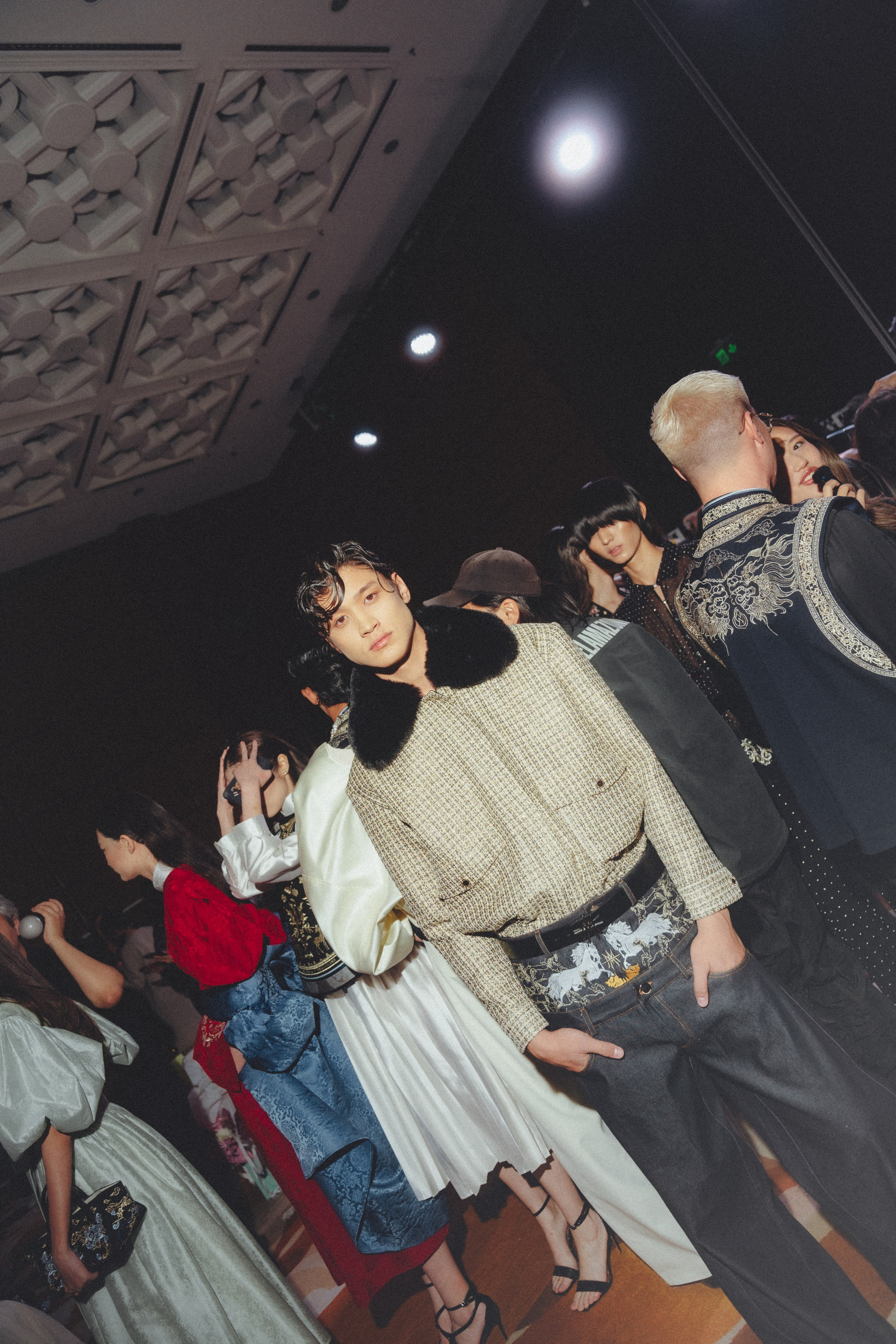 VISA FASHION WEEK ALMATY SS26 / BACKSTAGE ZONE