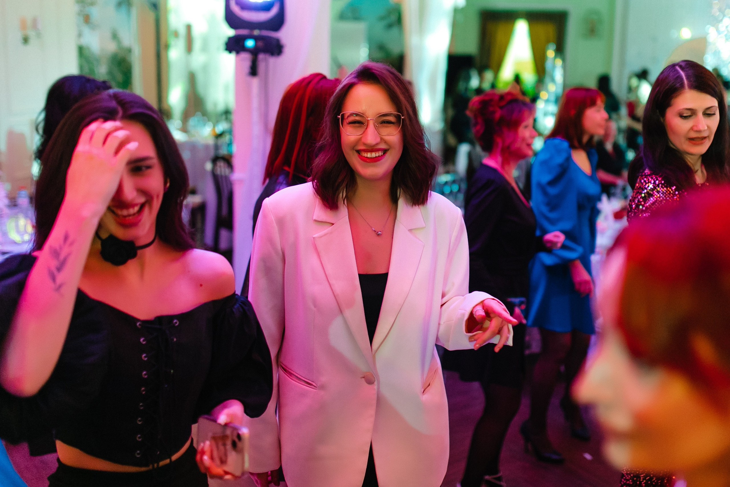 Дамский клуб. Новогодний корпоратив 2023. Роман Урумбаев фотограф Нижневартовск