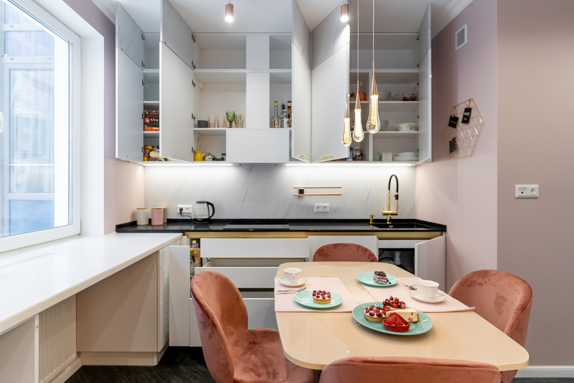 № 4. Мебель на заказ